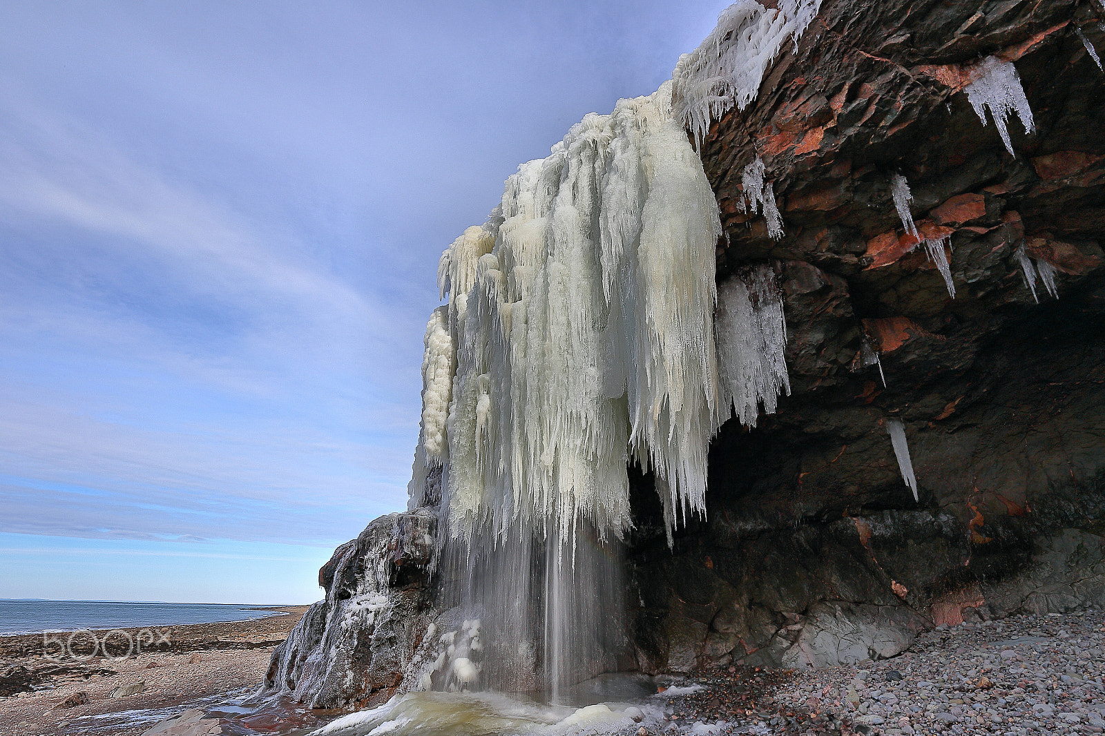 Canon EF 16-35mm F4L IS USM sample photo. Sea sky cliffs and ice ii photography