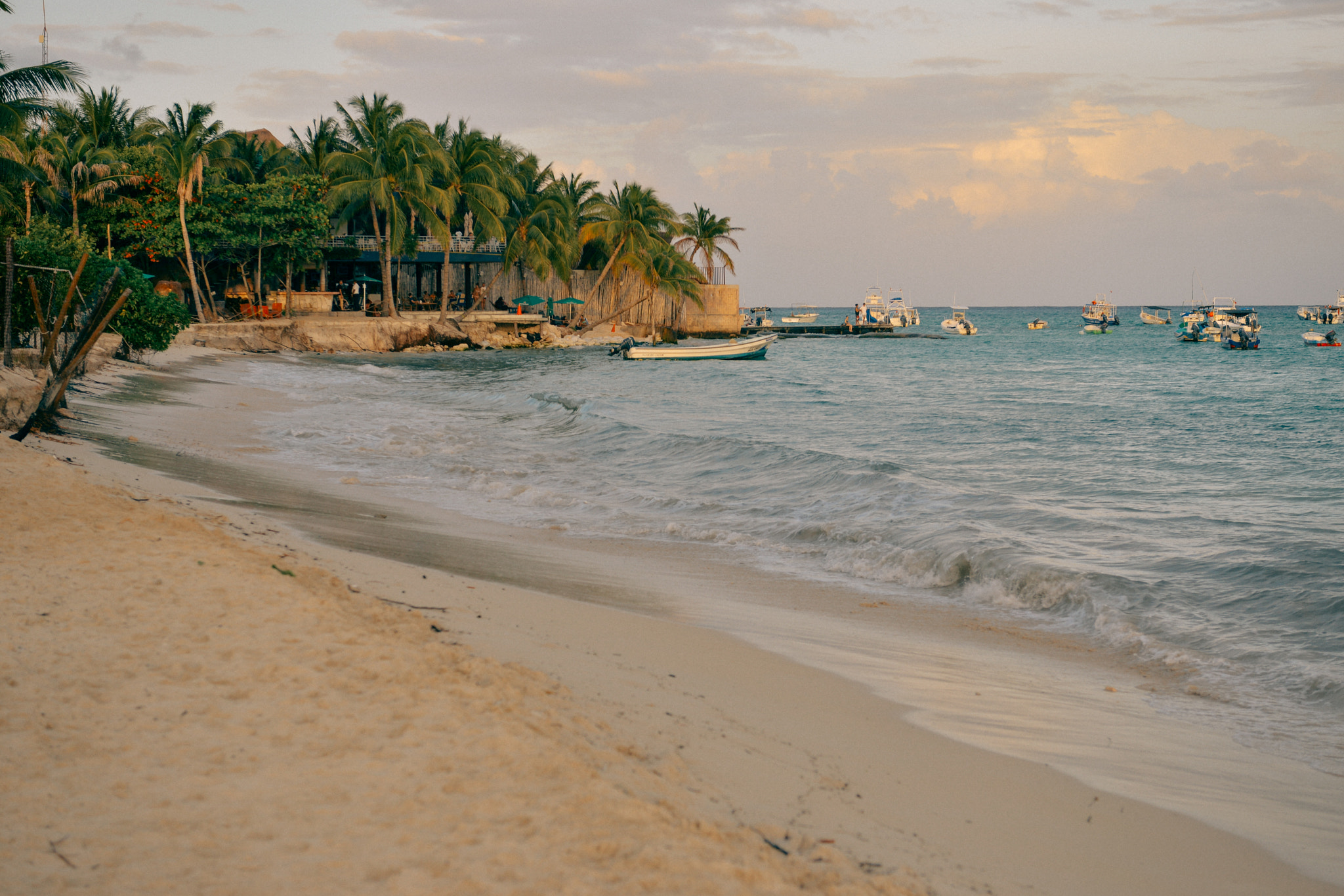 Nikon AF-S Nikkor 28-70mm F2.8 ED-IF sample photo. Riviera maya, mexico photography