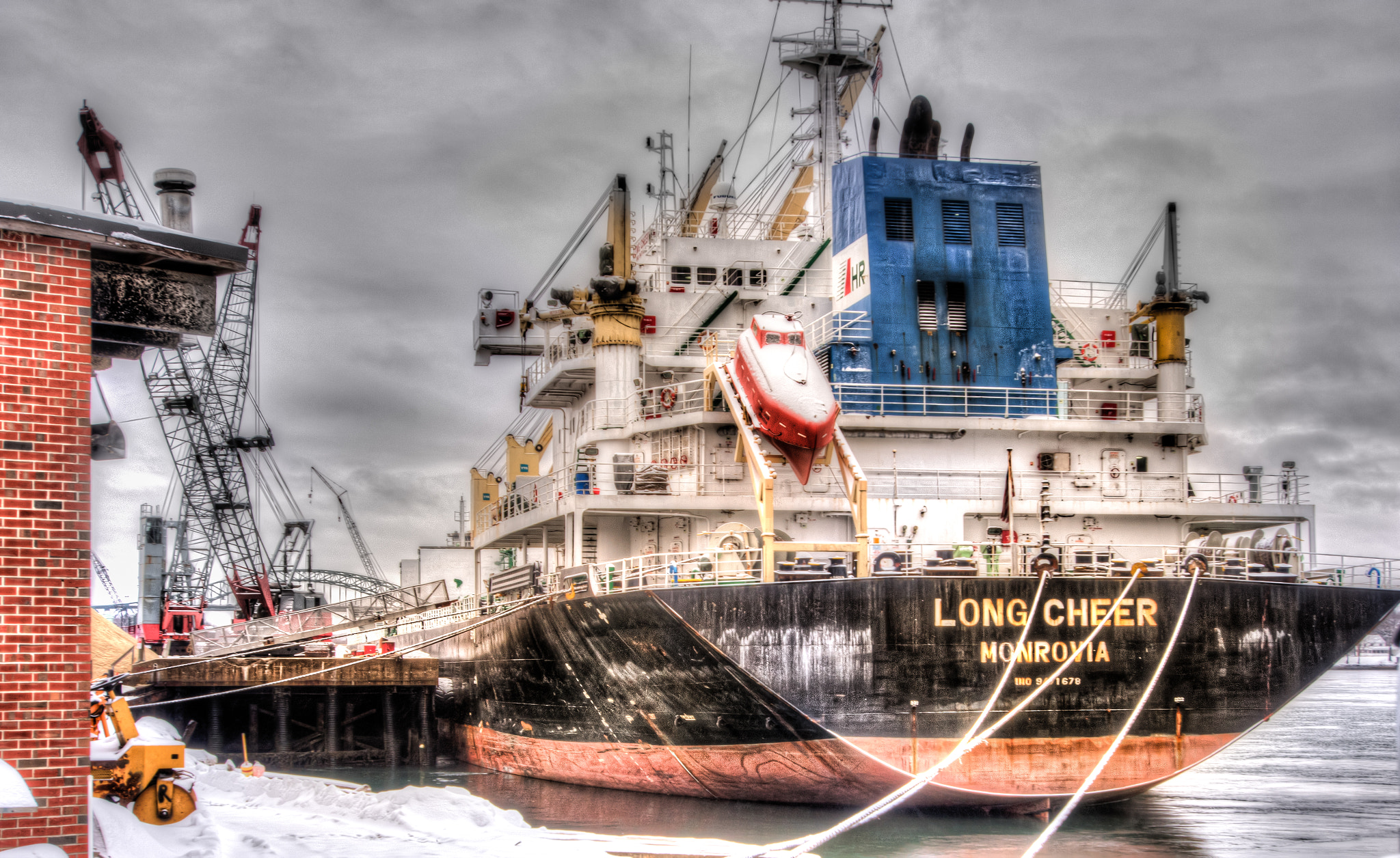 Nikon AF-S Nikkor 17-35mm F2.8D ED-IF sample photo. ...a long journey from home... photography