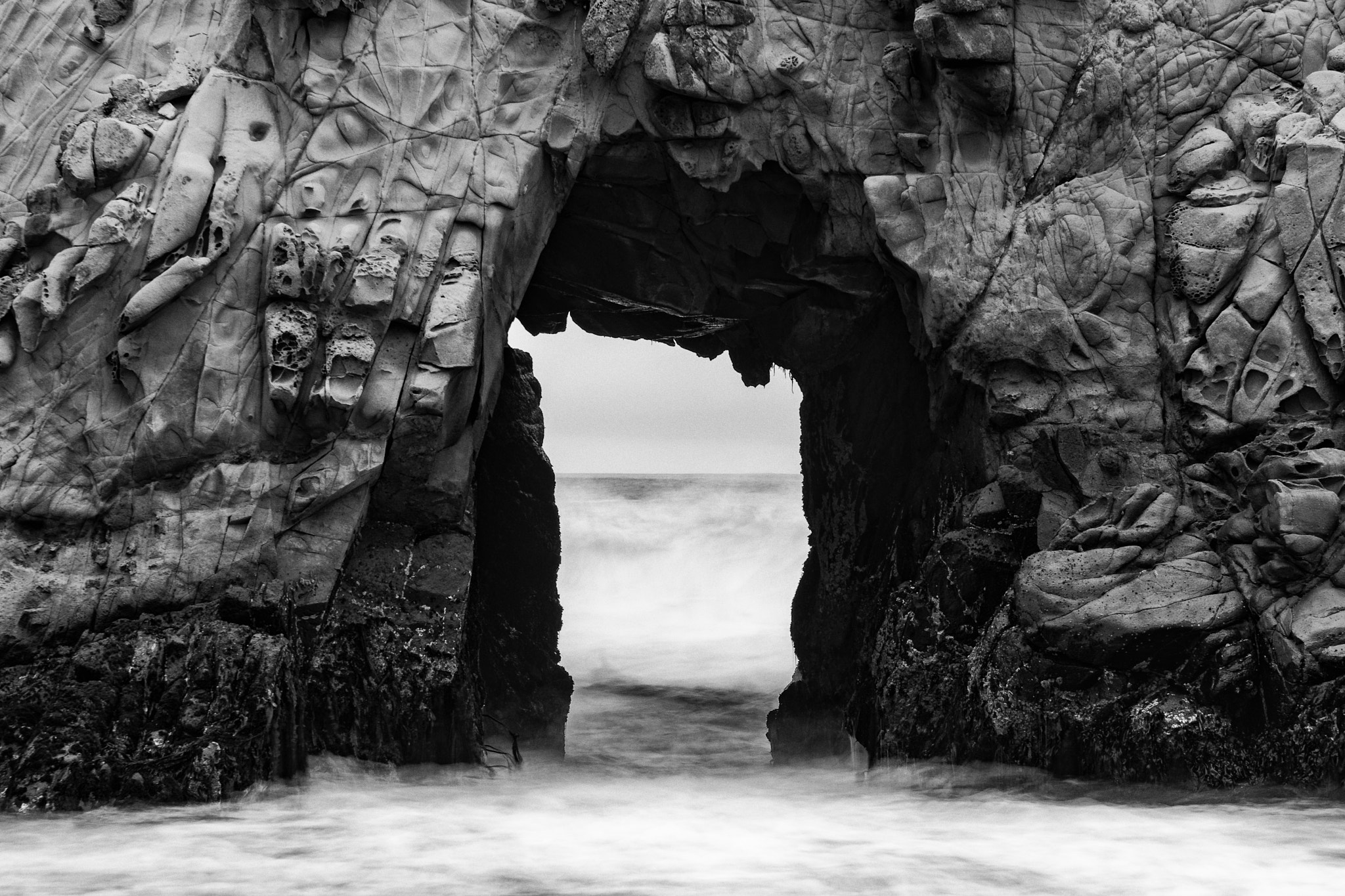 Nikon D7200 sample photo. The keyhole at pfeiffer beach photography