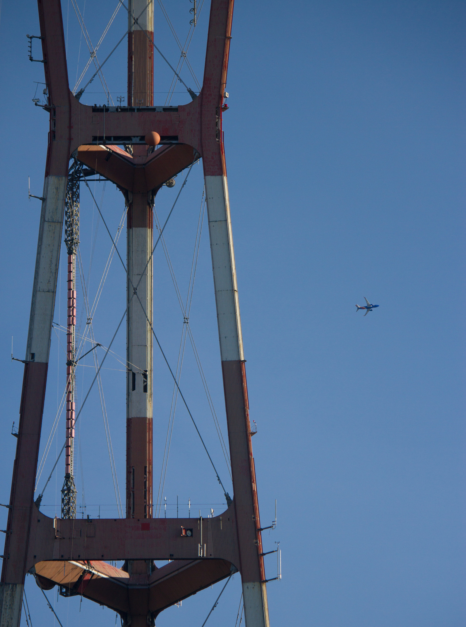 Canon EOS 7D sample photo. Sutro tower and plane photography