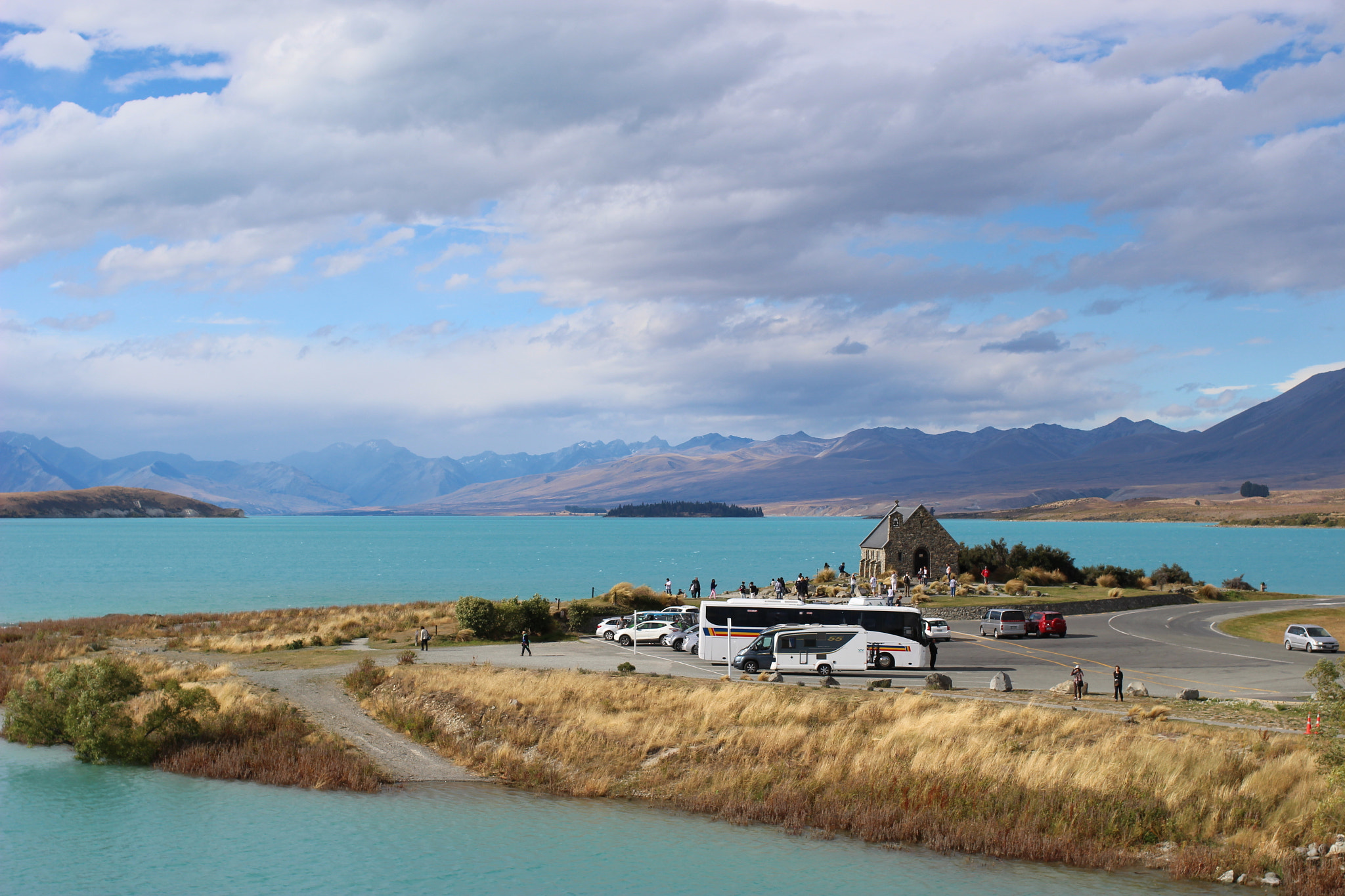 Canon EOS 100D (EOS Rebel SL1 / EOS Kiss X7) + Canon EF 40mm F2.8 STM sample photo. Lake tekapo, new zealand photography