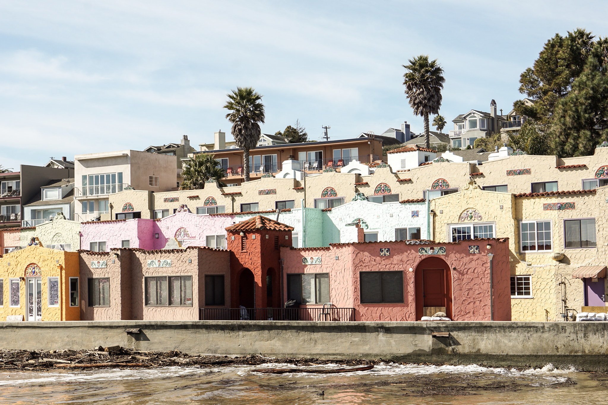 Sony a5100 sample photo. Colorful beach homes in capitola photography