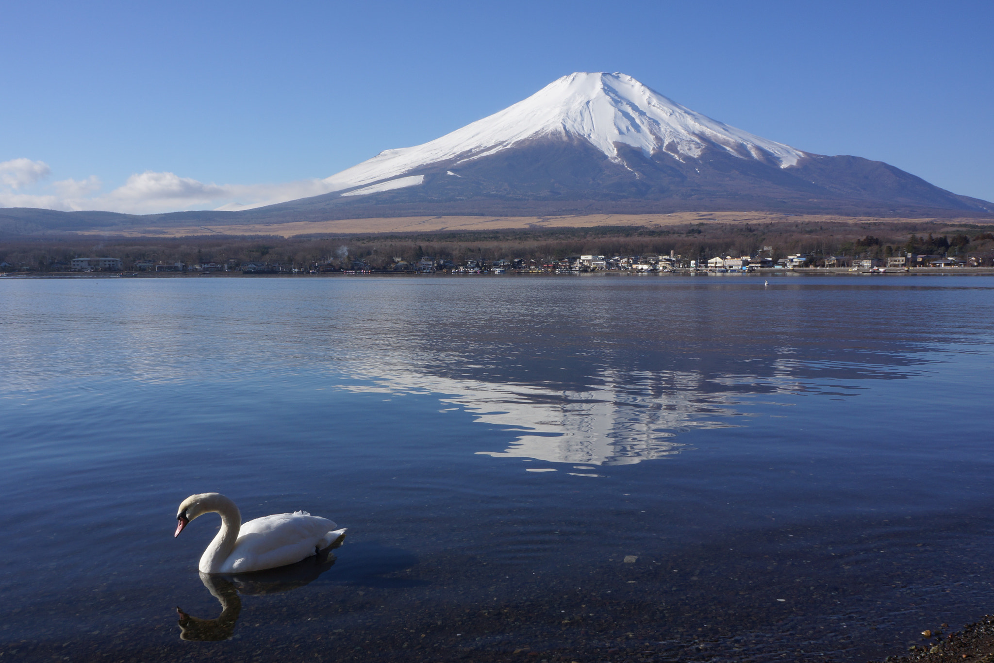Tamron 18-200mm F3.5-6.3 Di III VC sample photo. Mt. fuji photography