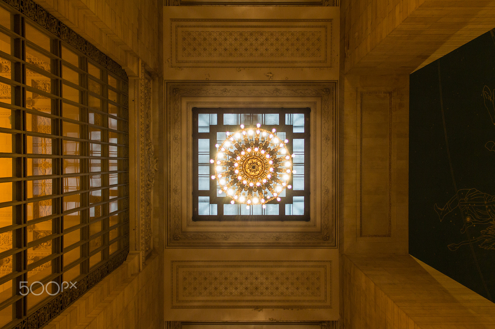 Canon EF-S 18-135mm F3.5-5.6 IS sample photo. Chandelier photography