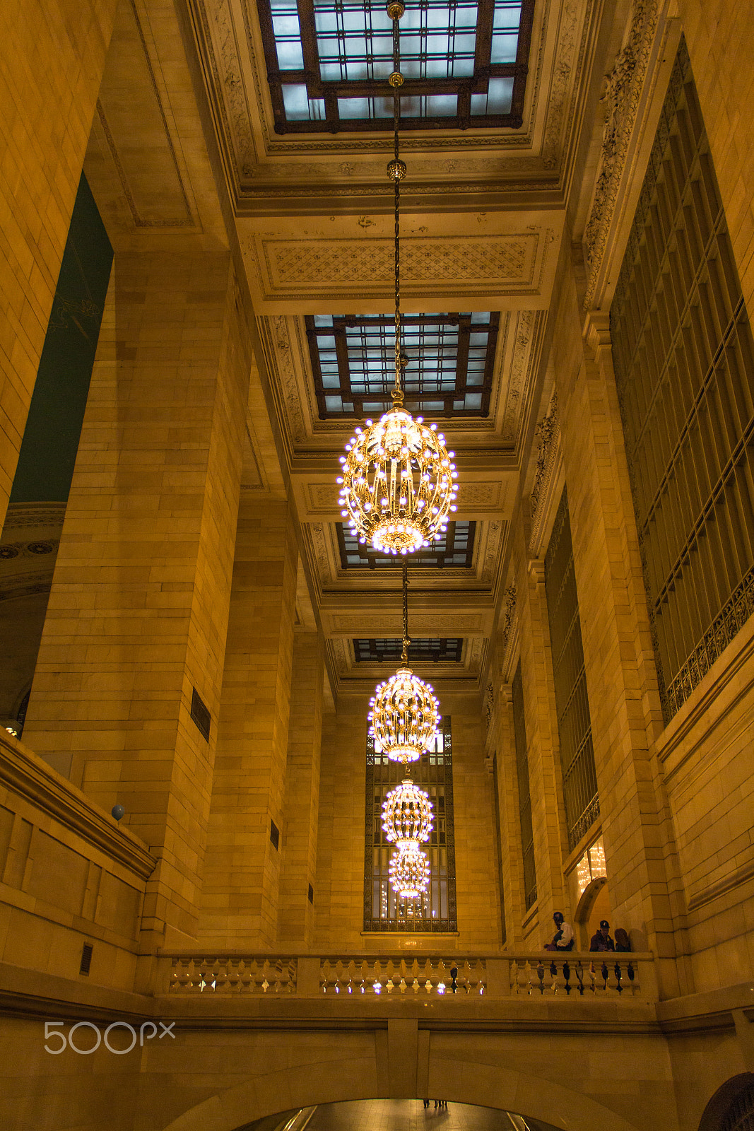 Canon EF-S 18-135mm F3.5-5.6 IS sample photo. Chandeliers photography