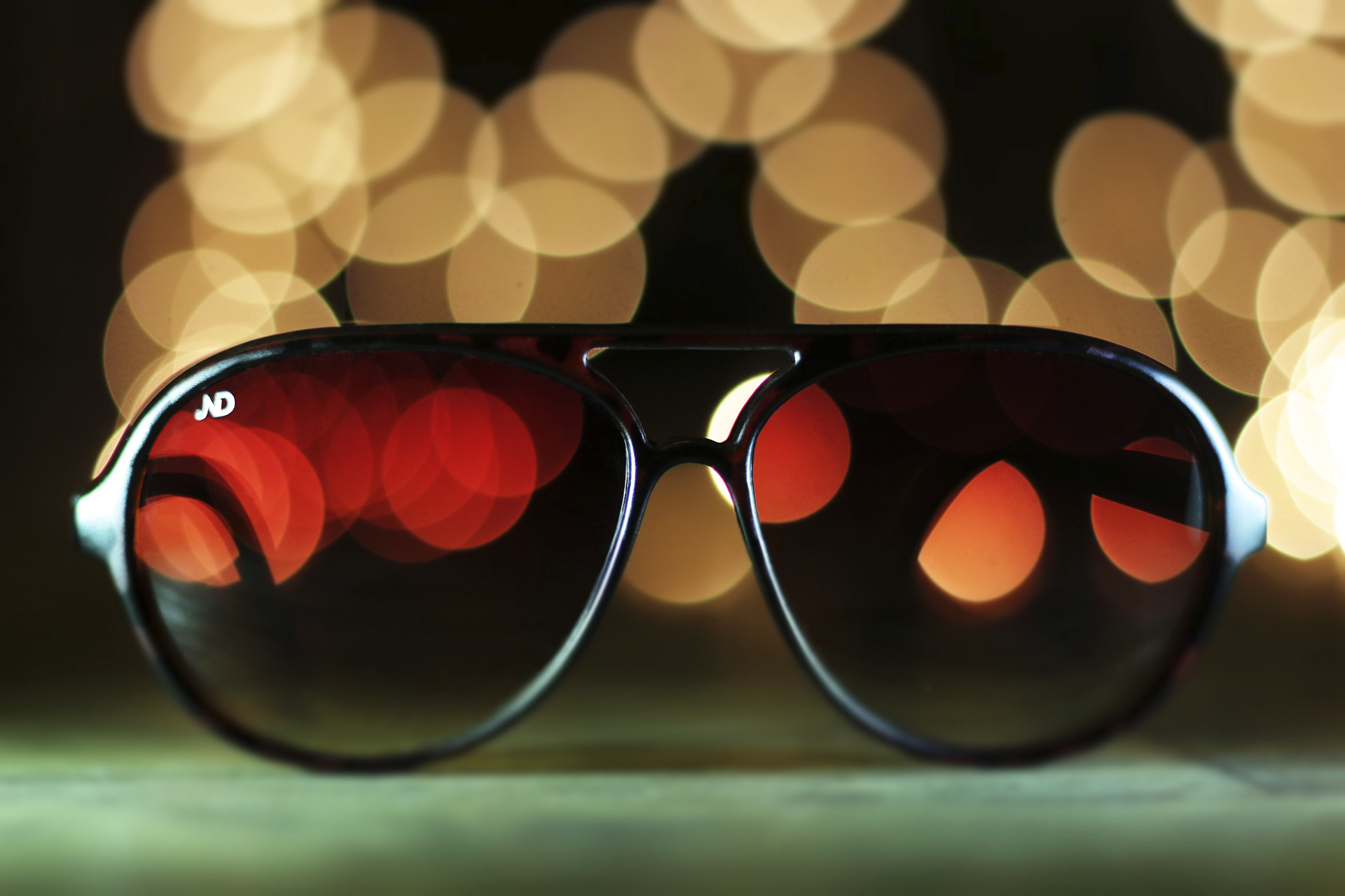 Canon EOS 700D (EOS Rebel T5i / EOS Kiss X7i) + Canon EF 50mm F1.8 II sample photo. Narlydude sunglasses photo shoot photography