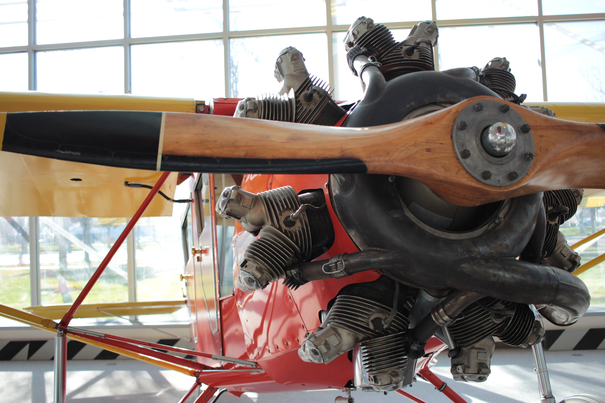 Canon EF-S 24mm F2.8 STM sample photo. Airplane engine photography