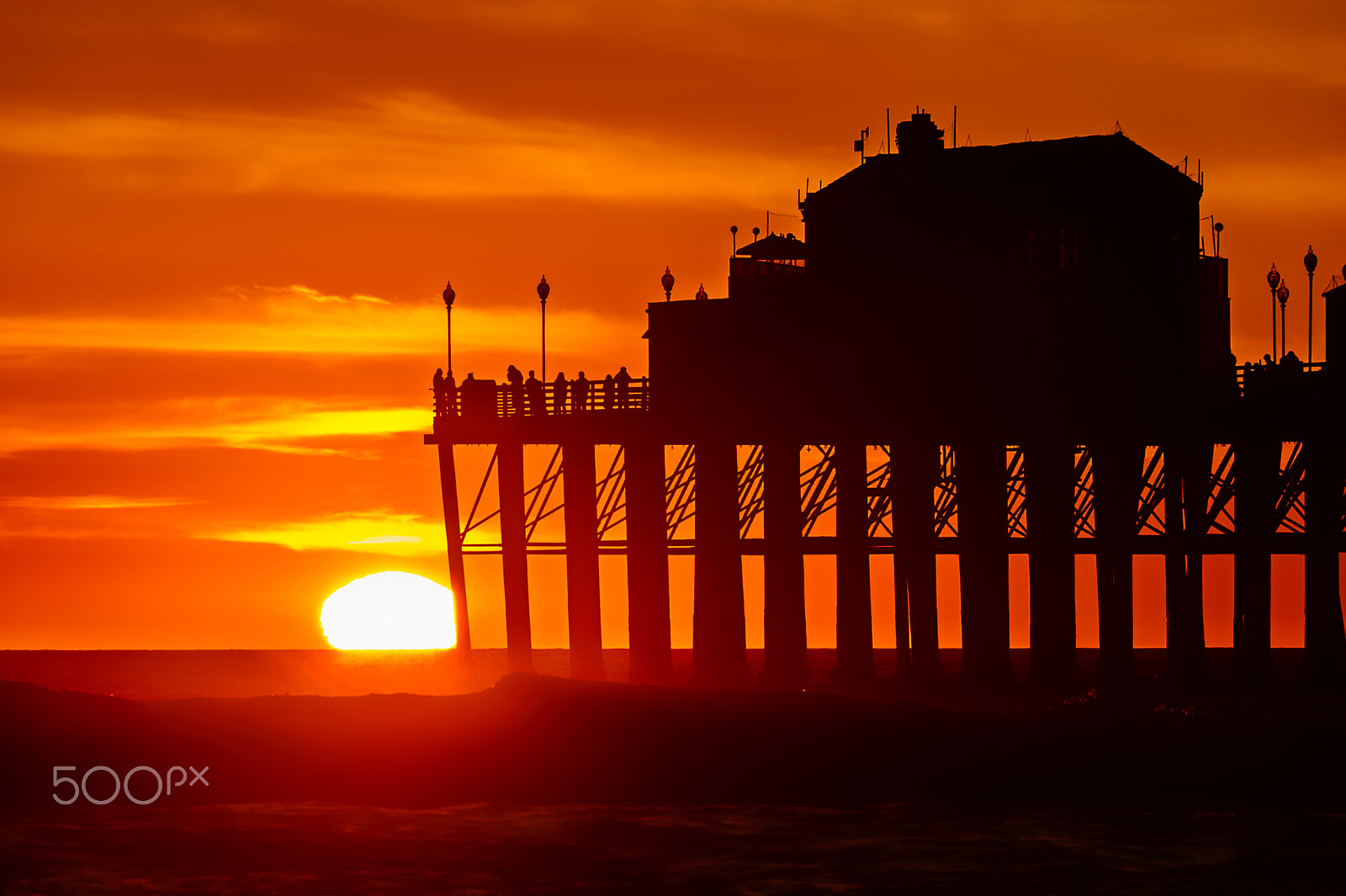 Nikon D3S sample photo. Sunset at oceanside pier - february 12, 2017 photography