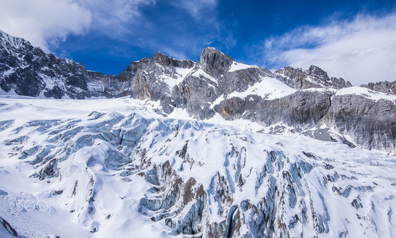 Canon EF 300mm f/2.8L sample photo. Yulong snow mountain photography