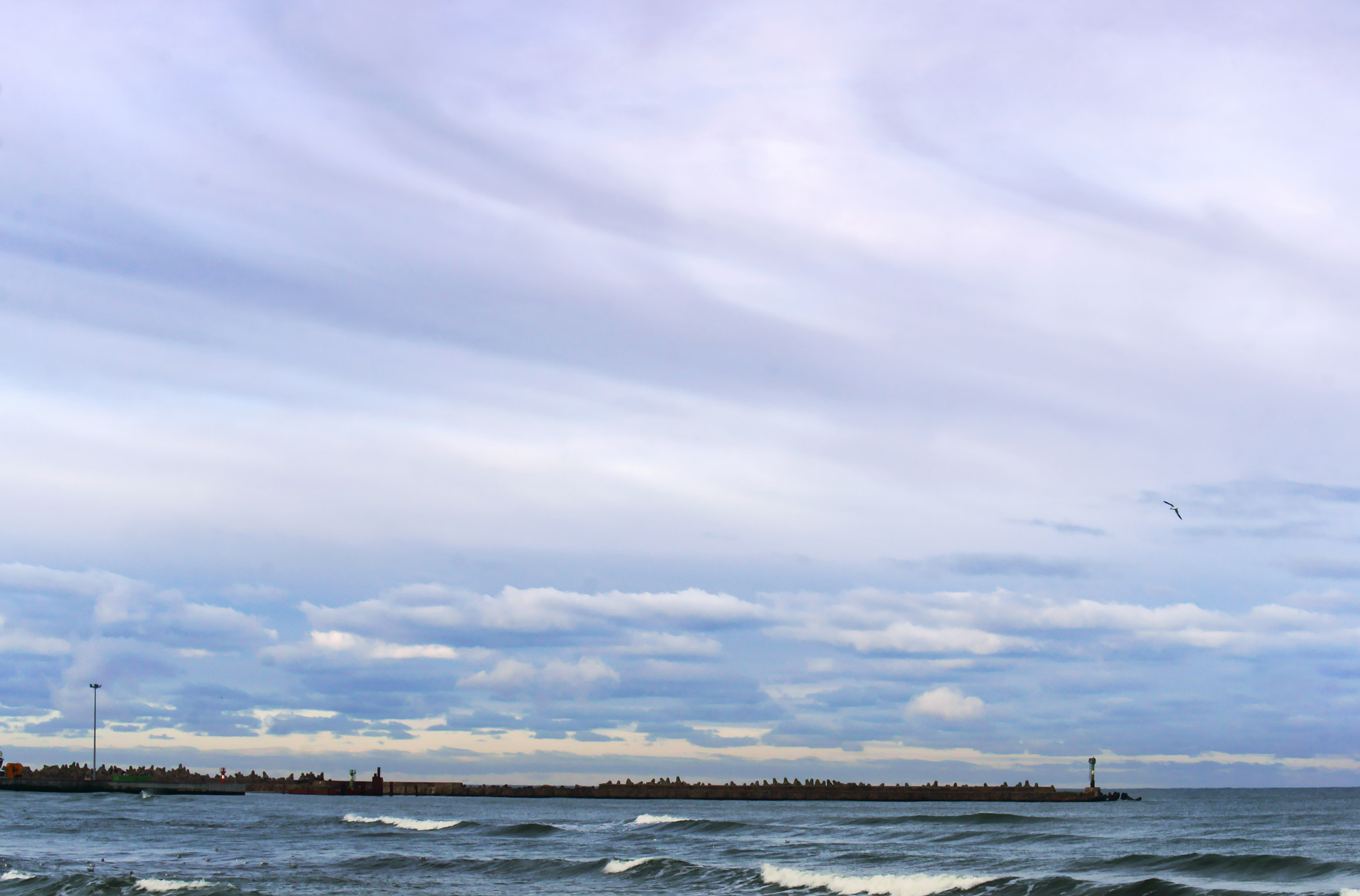 Sony Alpha NEX-3N + E 50mm F1.8 OSS sample photo. Sea, waves, wind photography