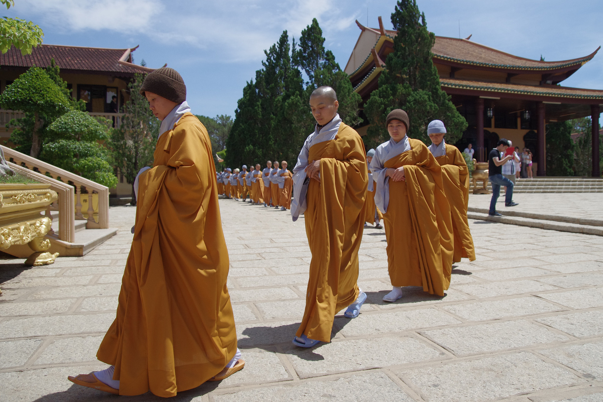 Pentax K-5 sample photo. Monks photography