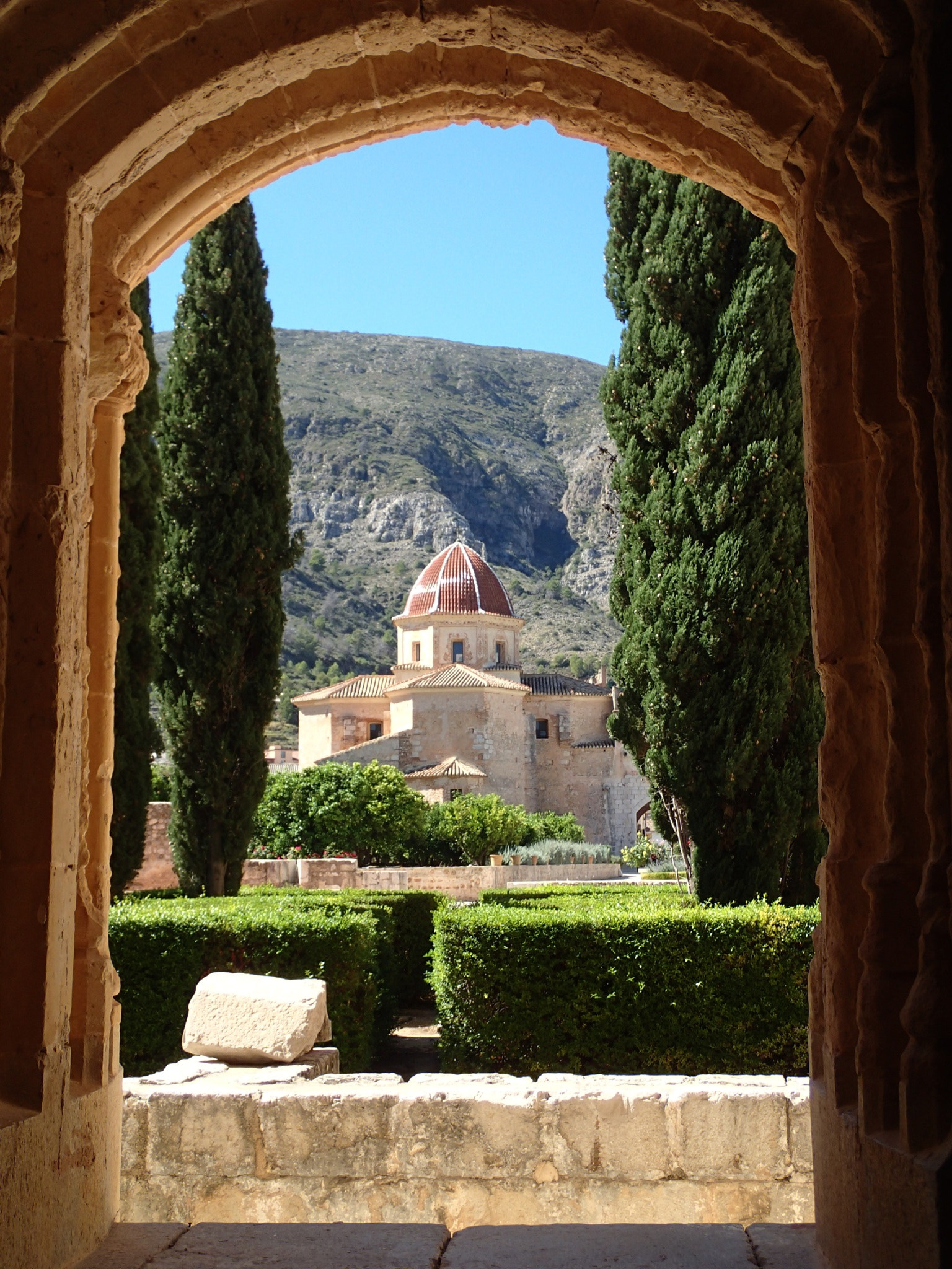Olympus TG-2 sample photo. Simat de la valldigna monastery, valencia photography
