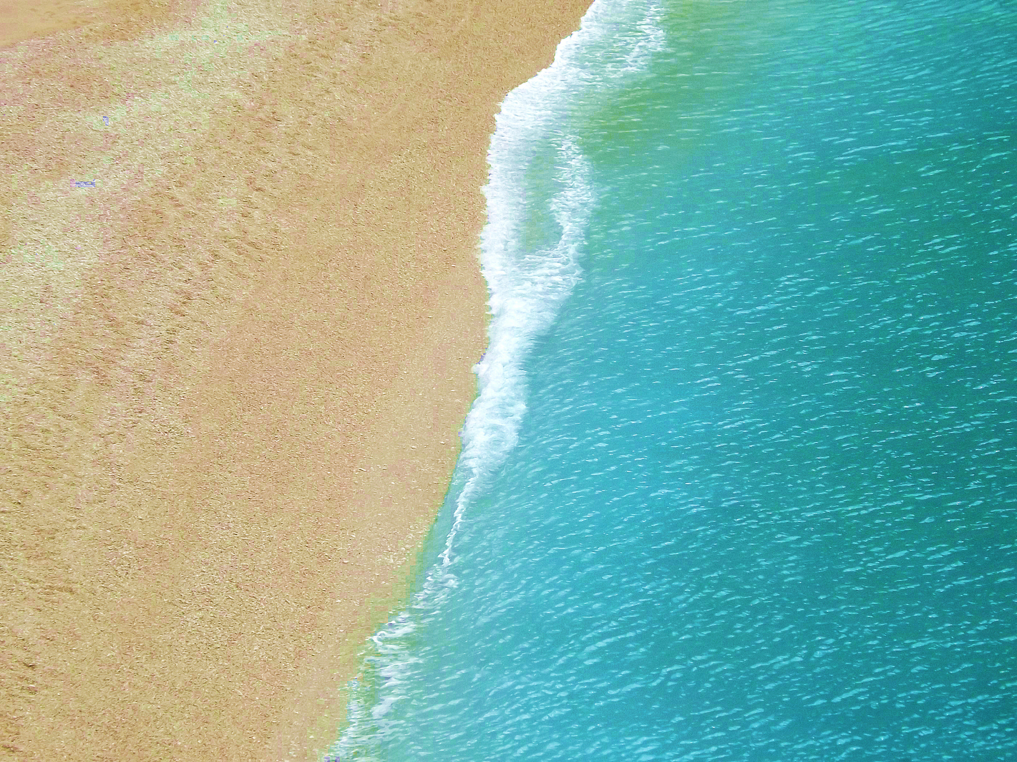Fujifilm FinePix SL300 sample photo. The colors of the beach photography