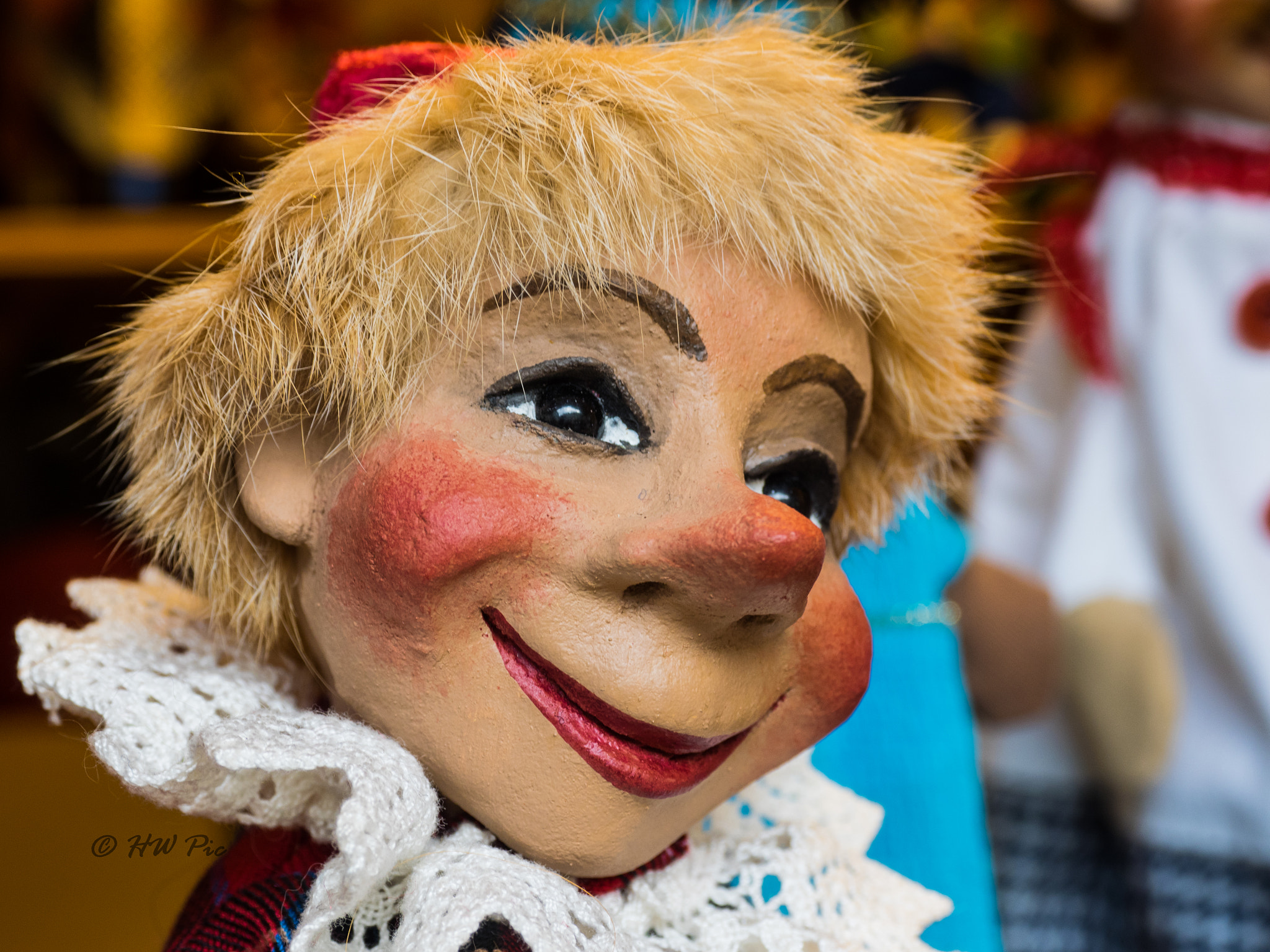 Olympus OM-D E-M1 sample photo. Smiling red-nosed clown photography