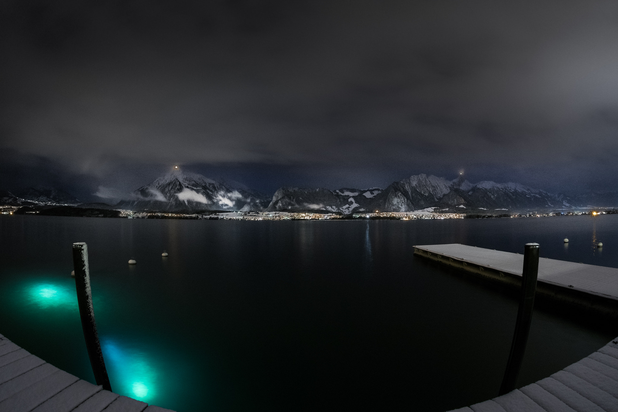 Nikon AF DX Fisheye-Nikkor 10.5mm F2.8G ED sample photo. Underwater torches photography