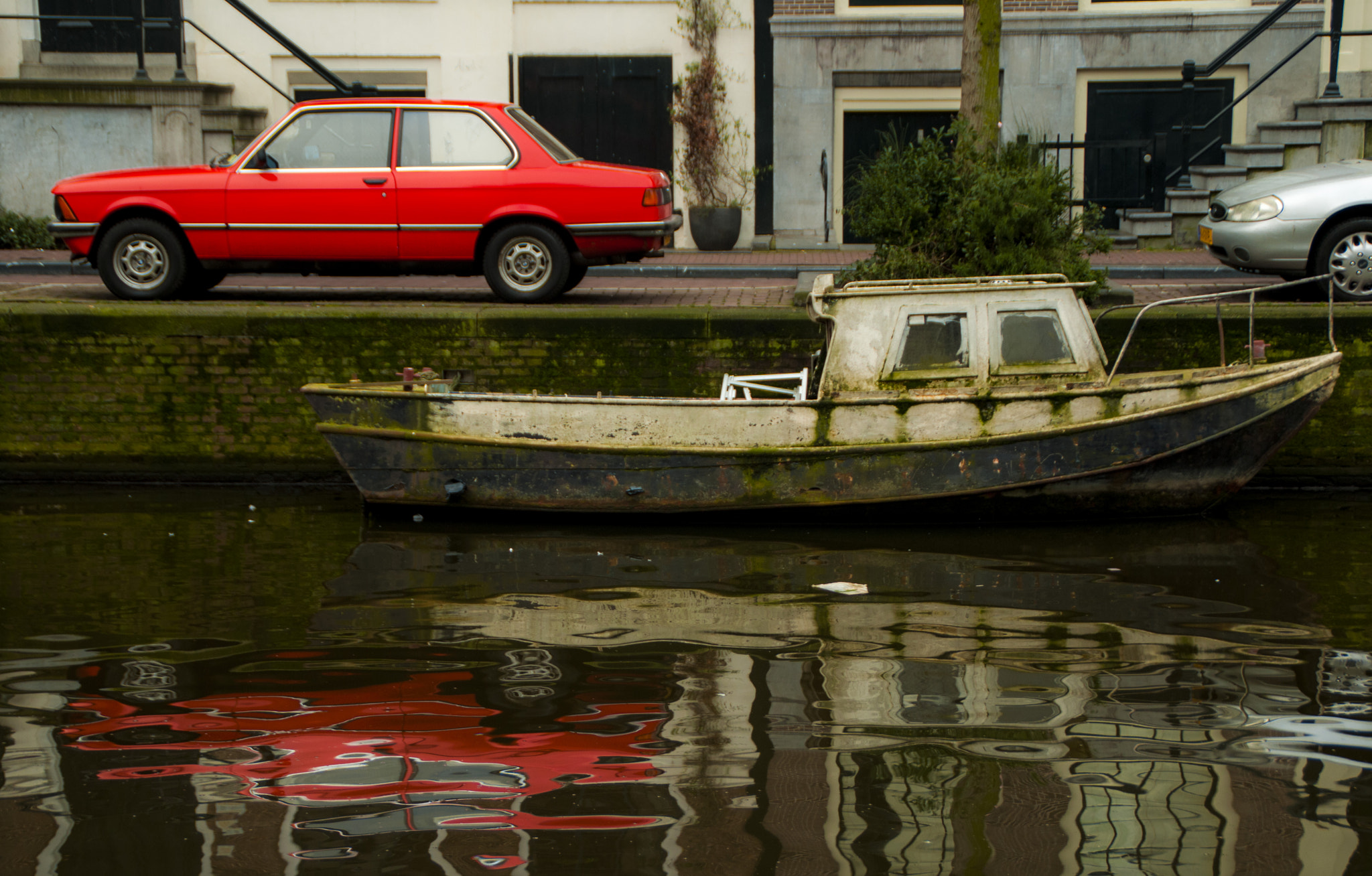Nikon D80 sample photo. An unusual couple photography