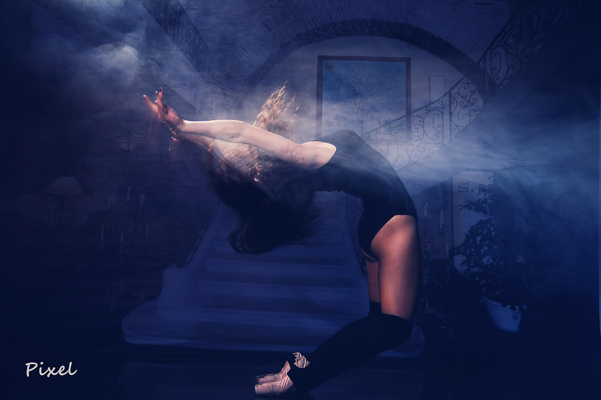 Sony Alpha DSLR-A850 sample photo. Dancing with the smoke photography