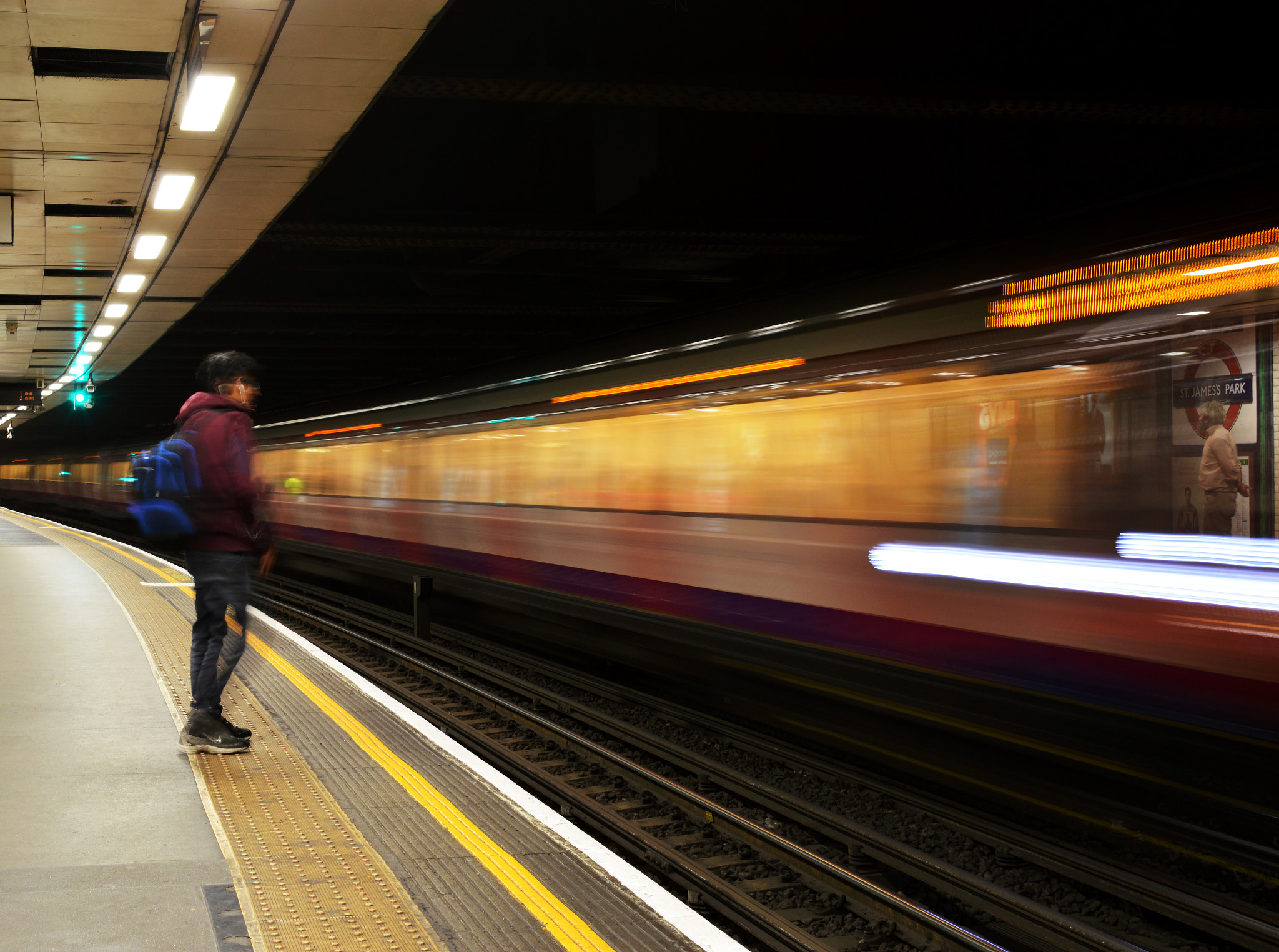 Nikon D3200 sample photo. The tube #2 photography