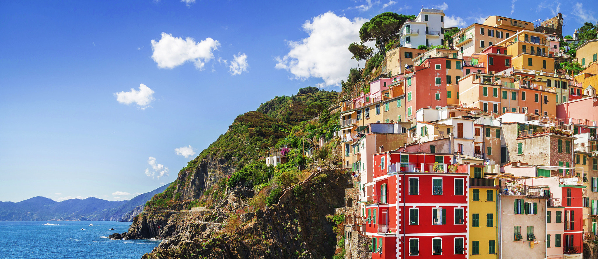Sony SLT-A58 sample photo. Riomaggiore village photography