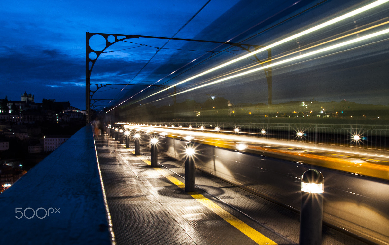 Nikon D5000 + Sigma 18-200mm F3.5-6.3 DC OS HSM sample photo. Porto's magical trams photography