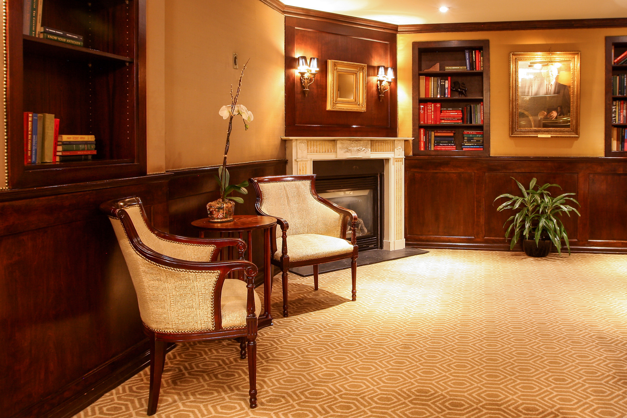 Canon EF 16-35mm F2.8L II USM sample photo. Fitzpatrick grand central ed photography