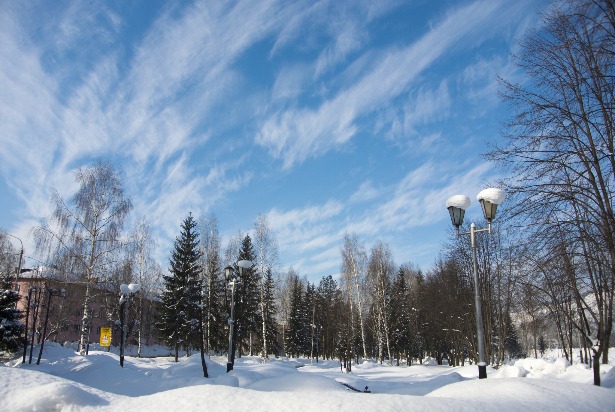 Nikon 1 Nikkor VR 10-30mm F3.5-5.6 sample photo. Aquamarine sky photography