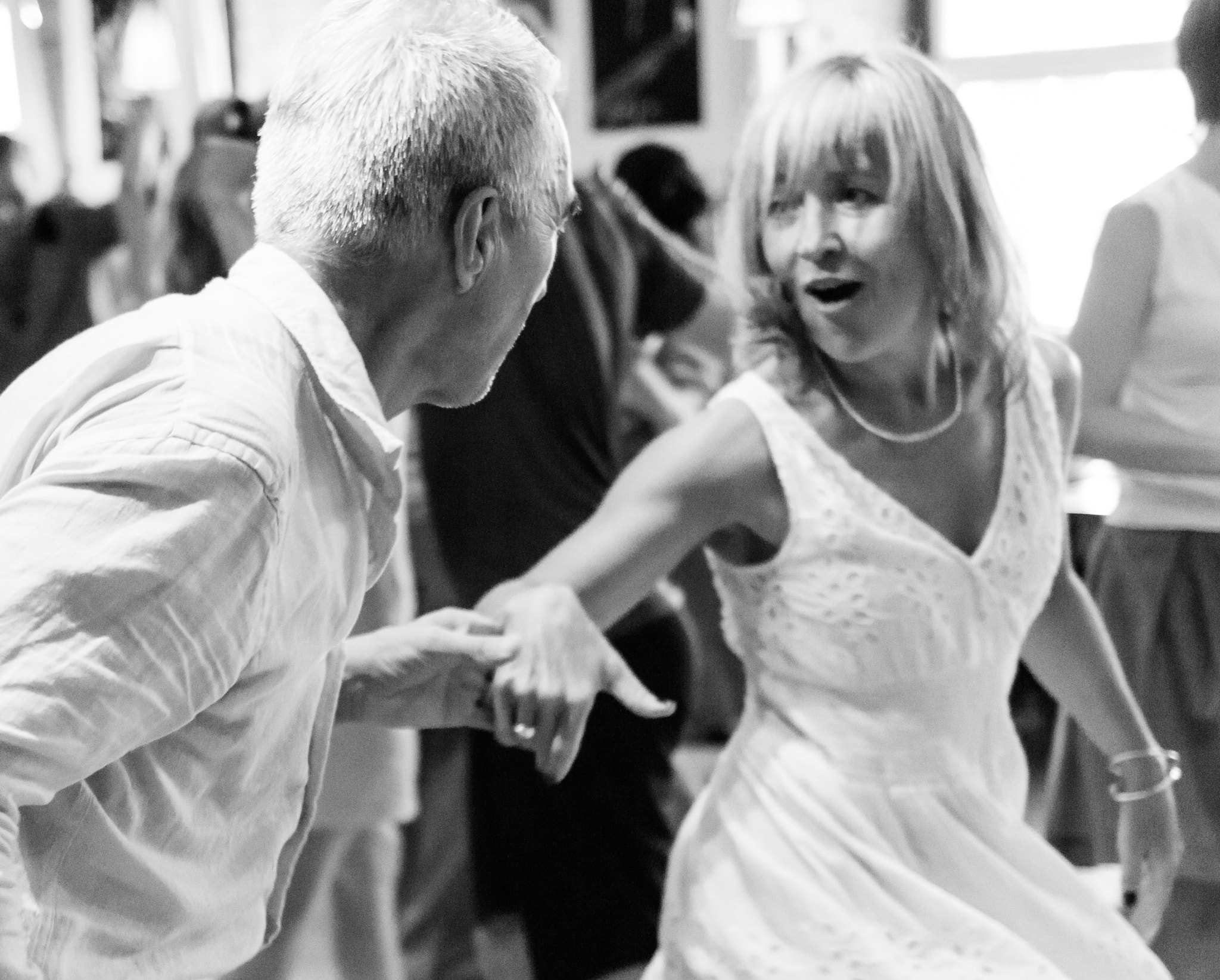 Canon EF 35mm F2 IS USM sample photo. Dancing photography