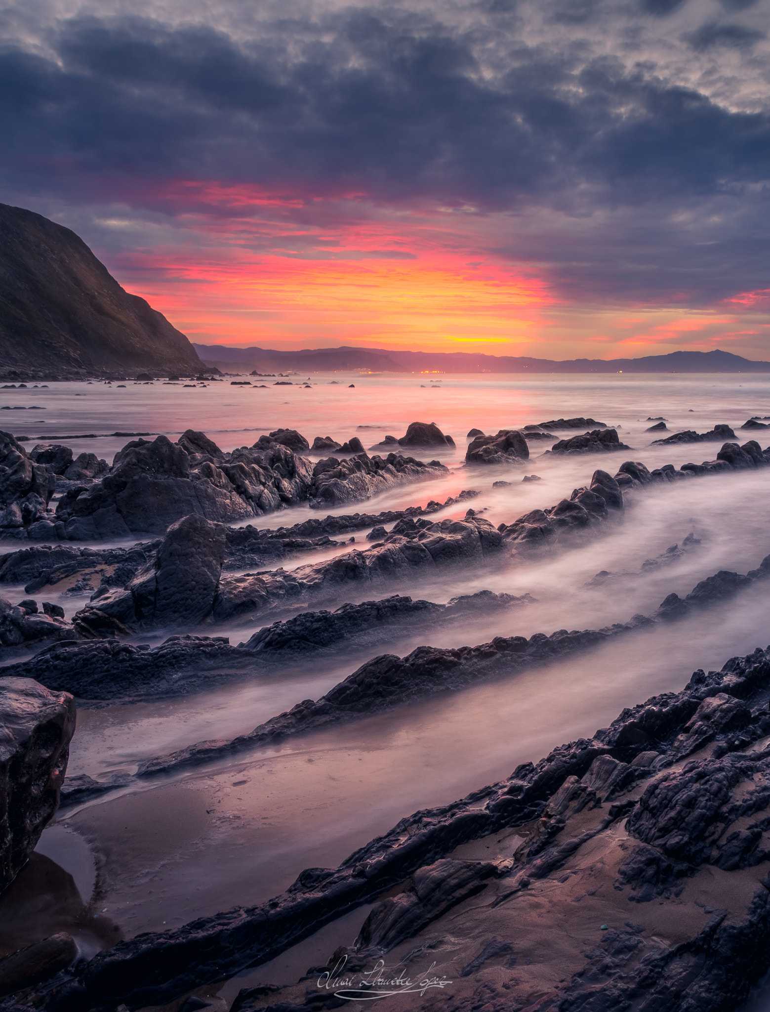 Pentax K-5 + Sigma 17-70mm F2.8-4 DC Macro OS HSM sample photo. Barrika beach photography