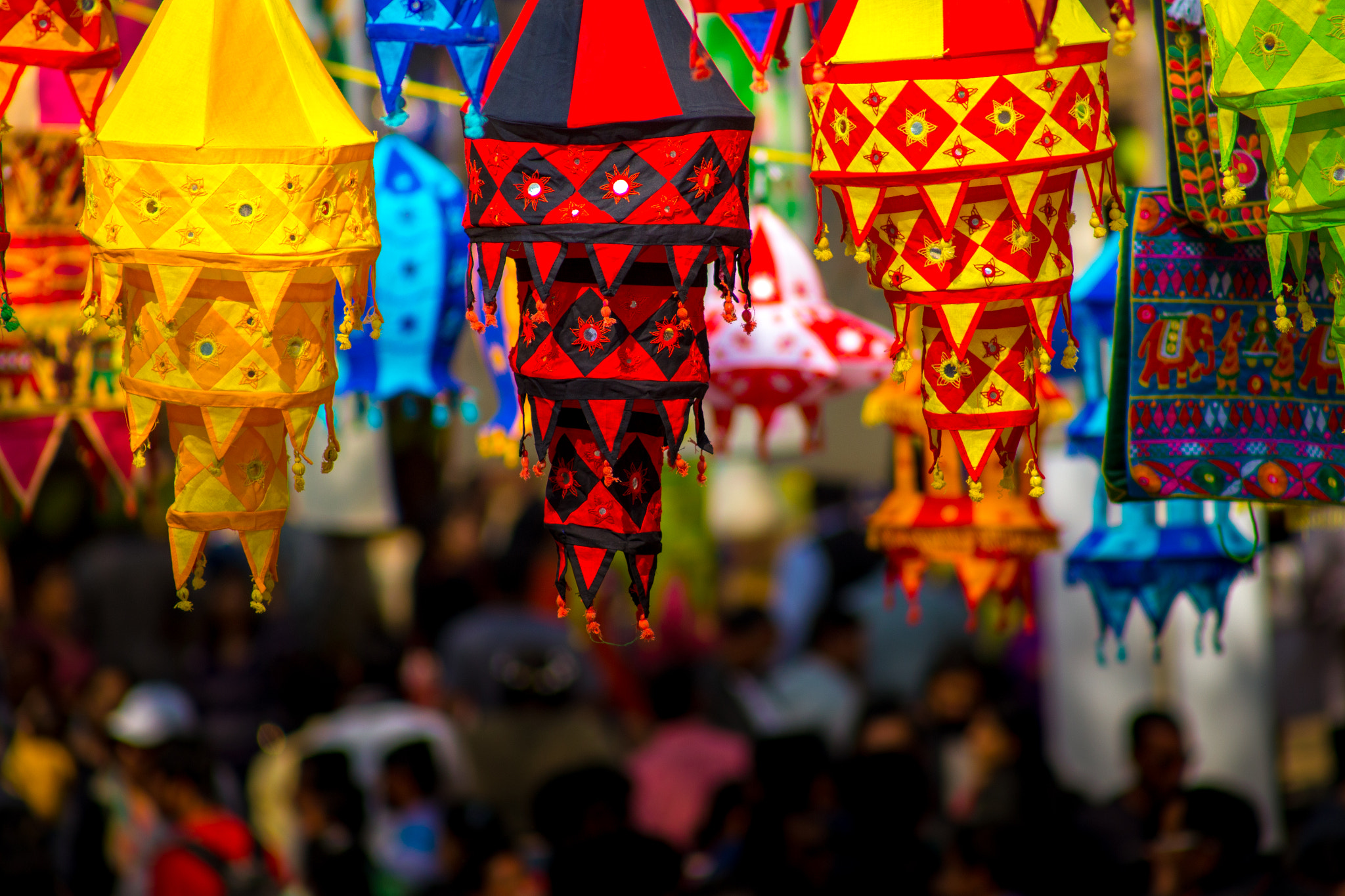 Canon EF 75-300mm f/4-5.6 USM sample photo. Colors photography
