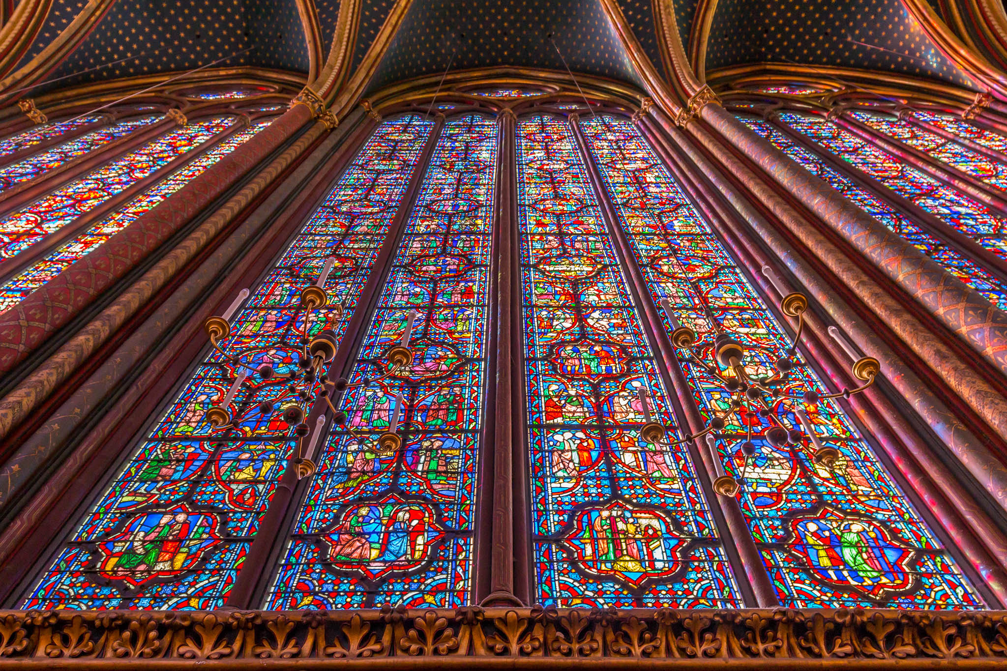 Canon EF 16-35mm F4L IS USM sample photo. Sainte chapelle photography
