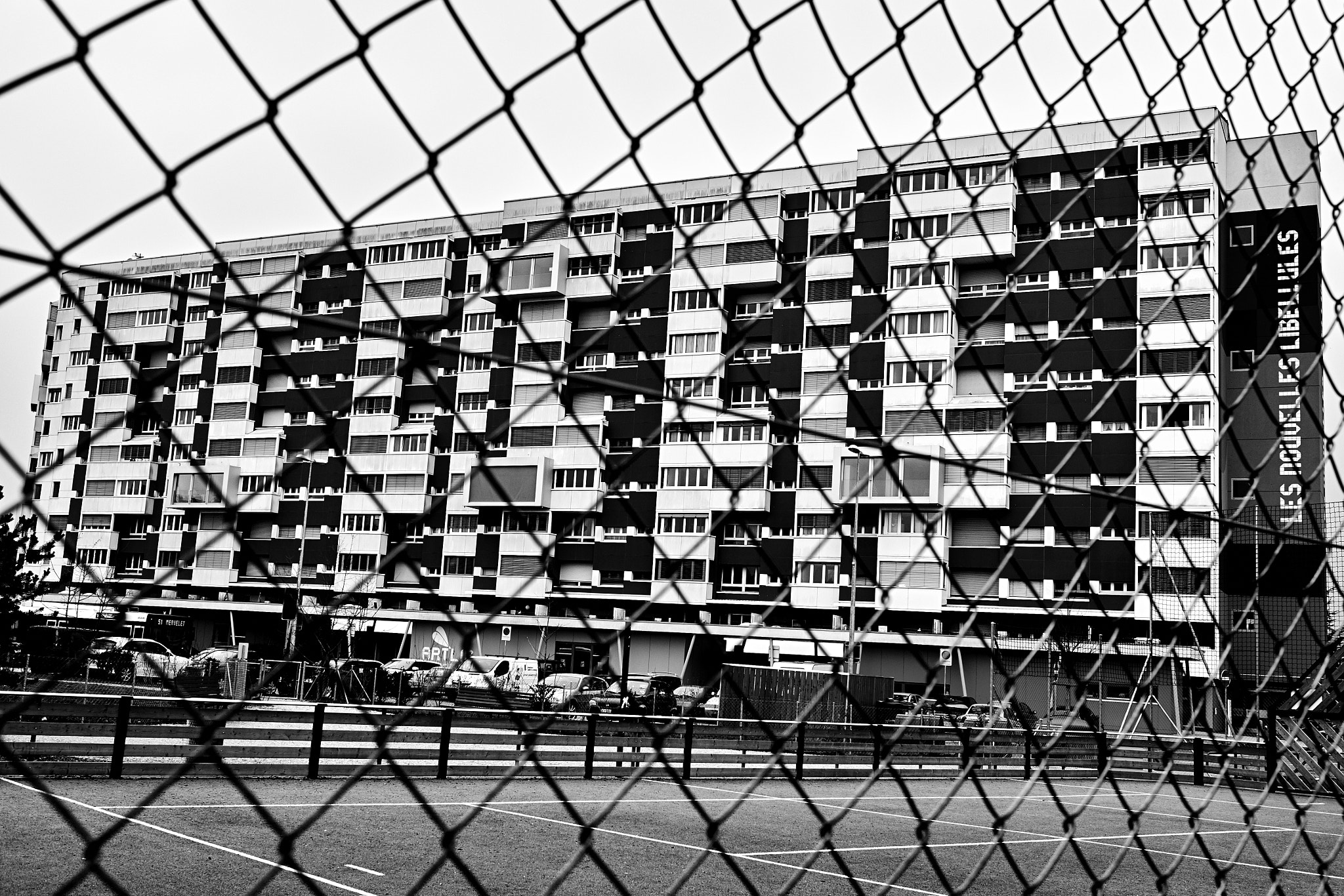 Fujifilm X-T10 + Fujifilm XF 23mm F1.4 R sample photo. Libellules area, geneva - switzerland photography