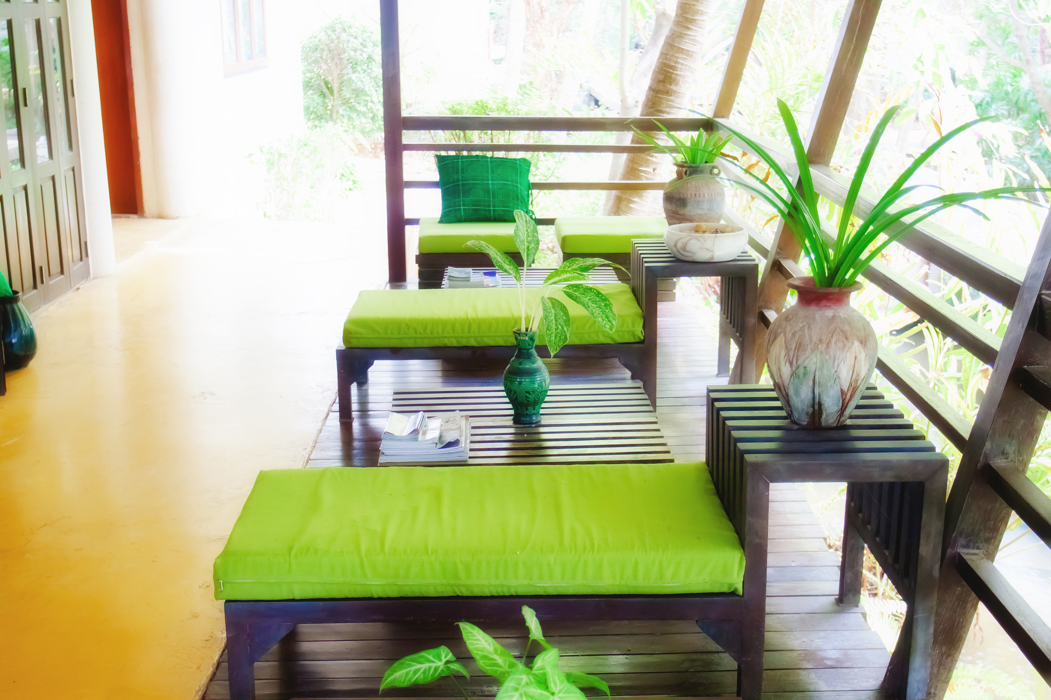 Canon EOS 50D + Canon EF 17-40mm F4L USM sample photo. Green chairs decorate photography