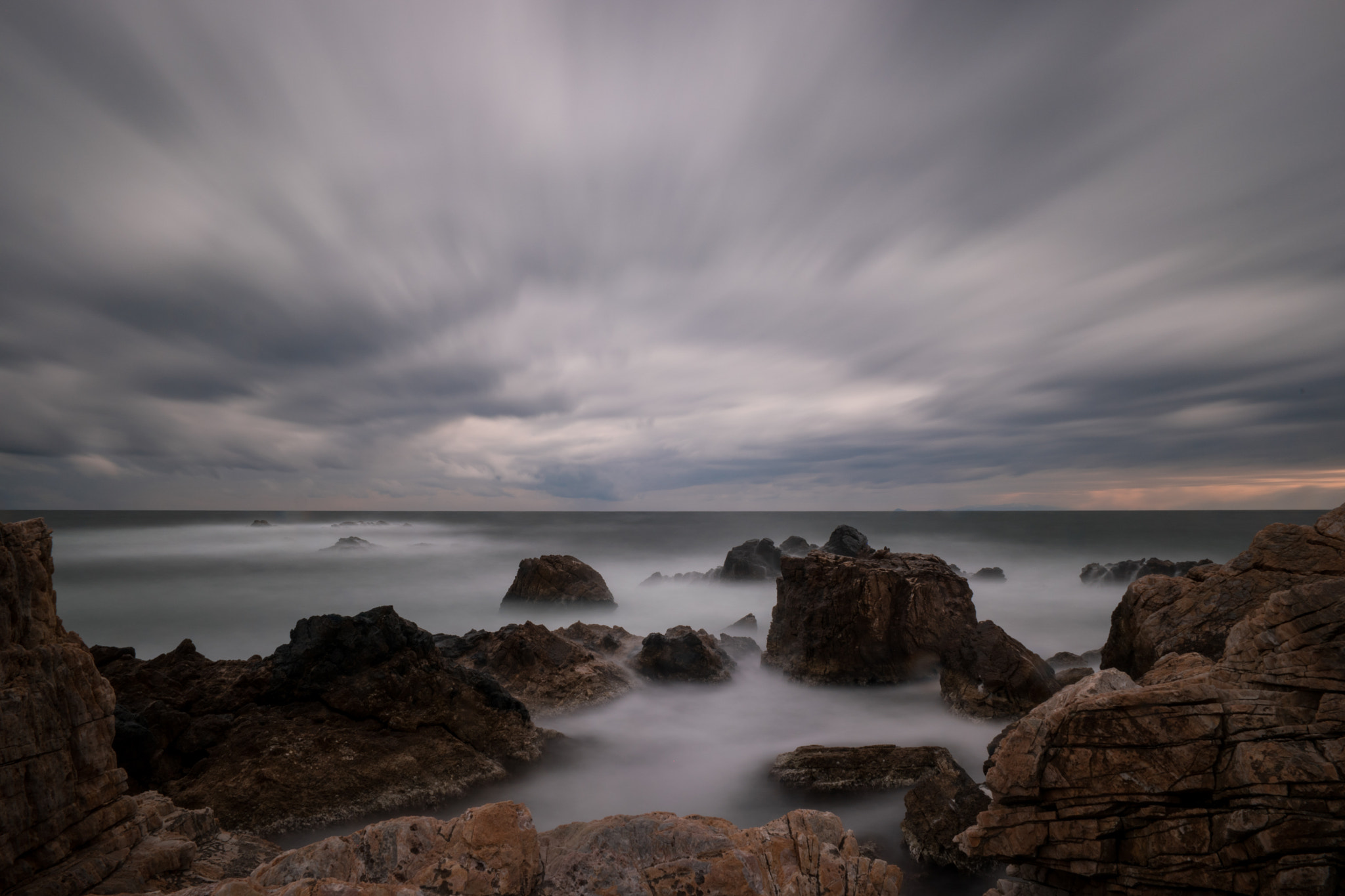 Saumsun NX 16-50mm F2-2.8 S ED OIS sample photo. Rocks  photography