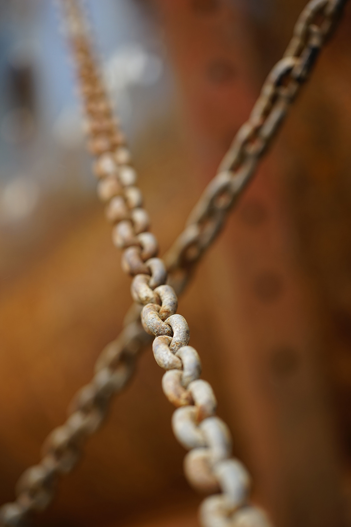 Sony a7 + Sony DT 50mm F1.8 SAM sample photo. Chains photography