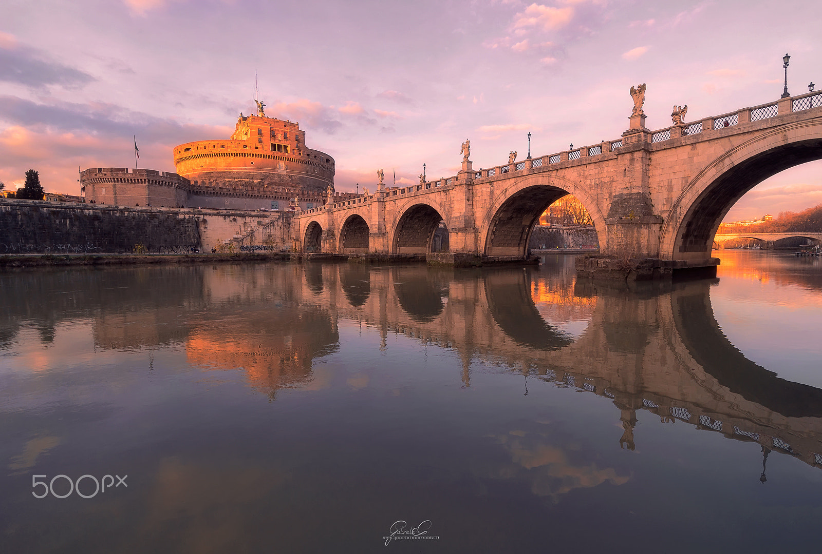 Sony a7S + Sony Vario-Tessar T* FE 16-35mm F4 ZA OSS sample photo. Rome with love photography