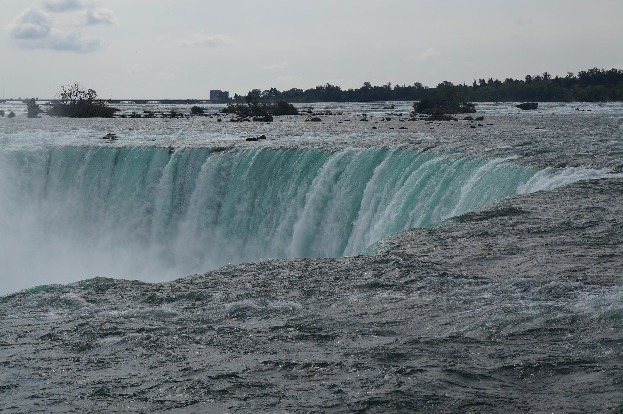 Sony E 18-55mm F3.5-5.6 OSS sample photo. Niagara falls  photography