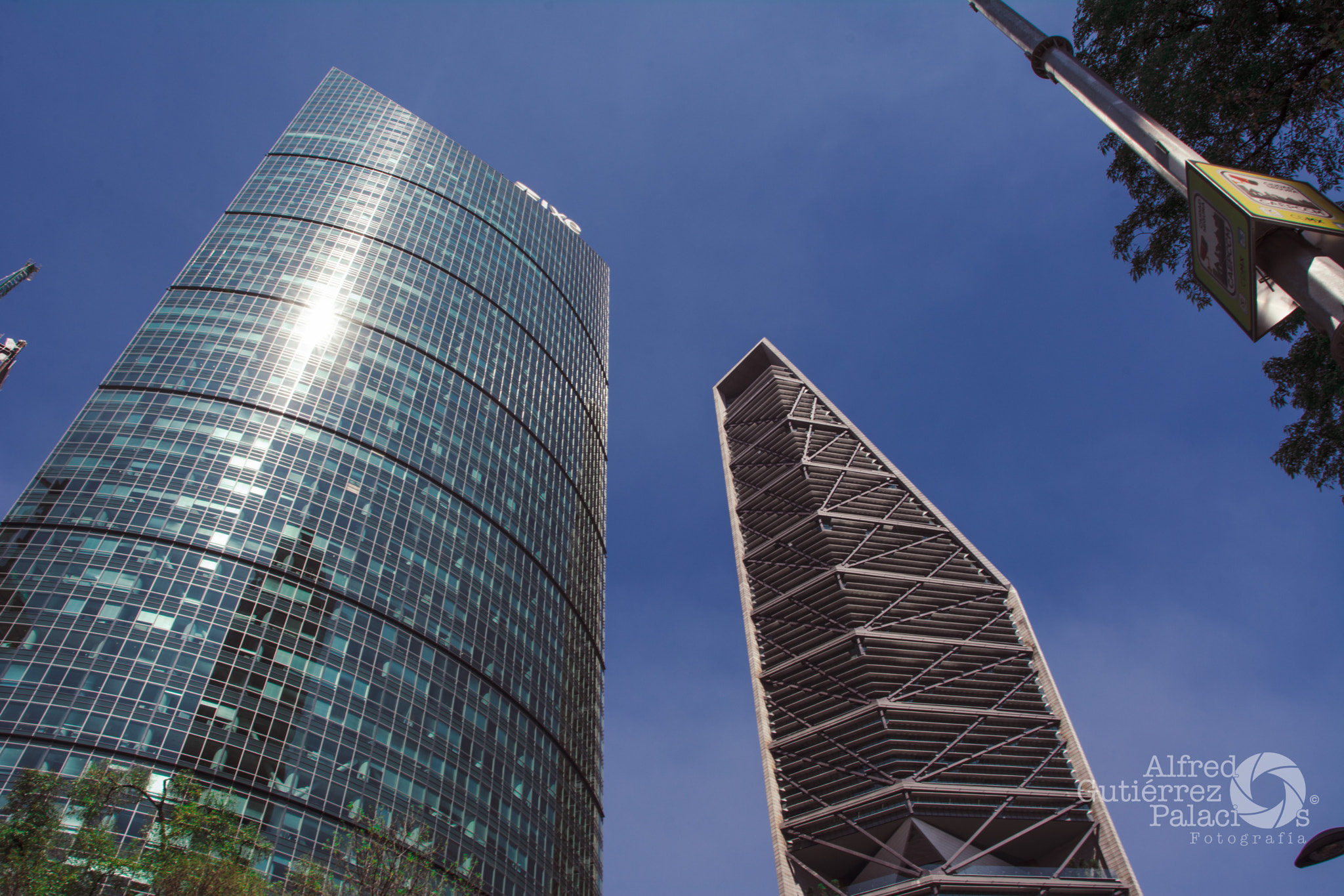 Sigma 18-200mm F3.5-6.3 DC OS HSM sample photo. Torre mayor photography