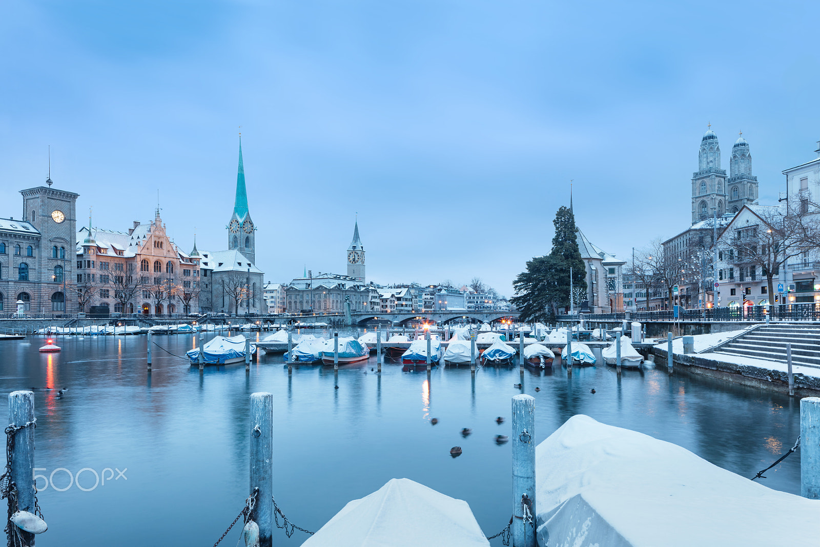 Canon EOS 5DS R sample photo. Old zurich town, view on lake photography