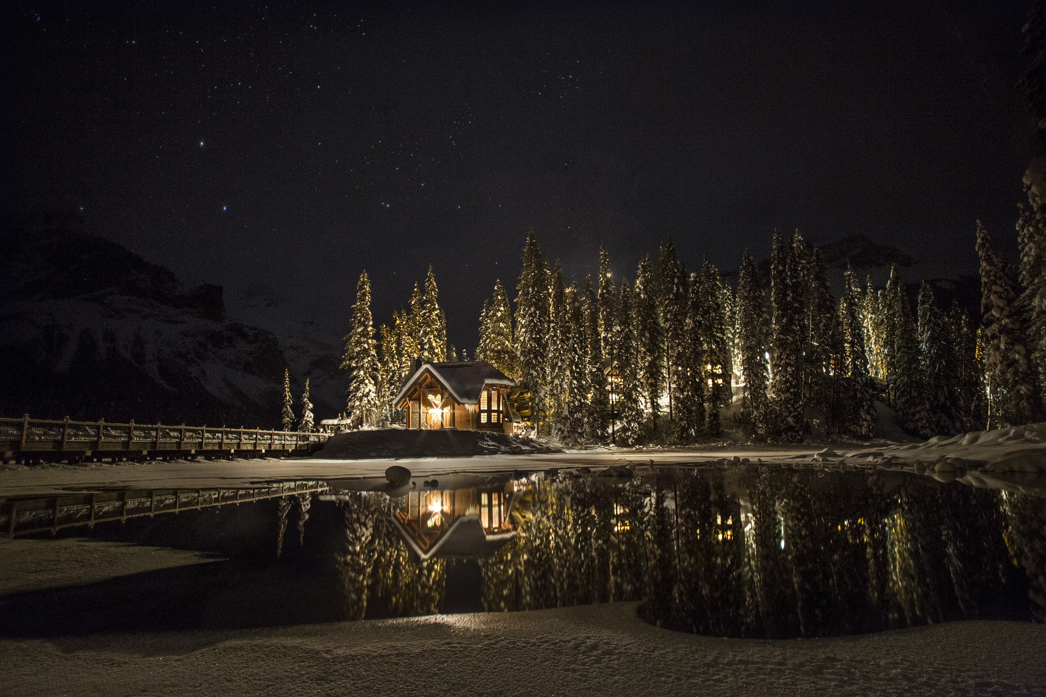 Canon EOS 6D + Canon EF 20mm F2.8 USM sample photo. Winter wonderland photography