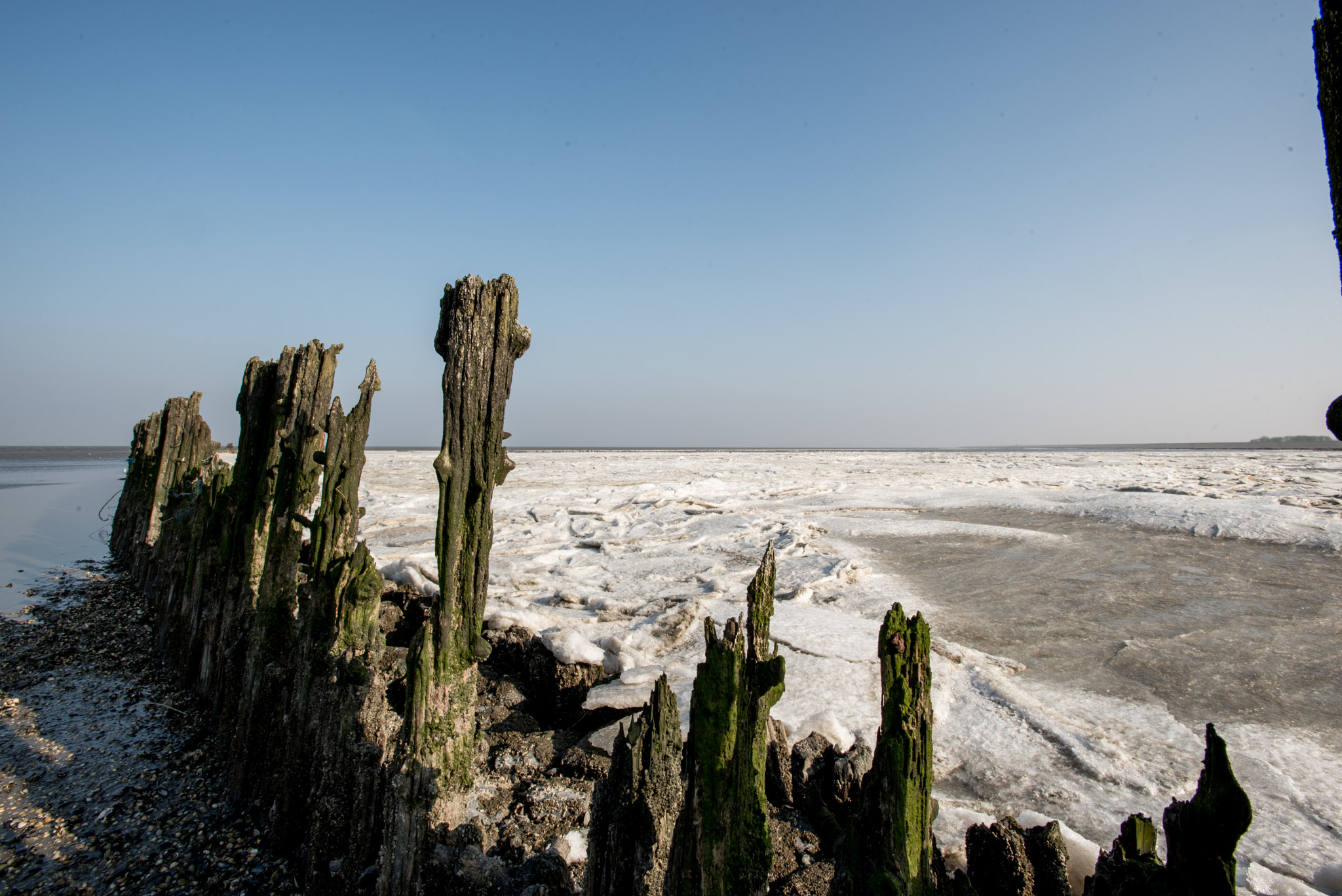 Nikon AF-S Nikkor 17-35mm F2.8D ED-IF sample photo. Waddenzee photography