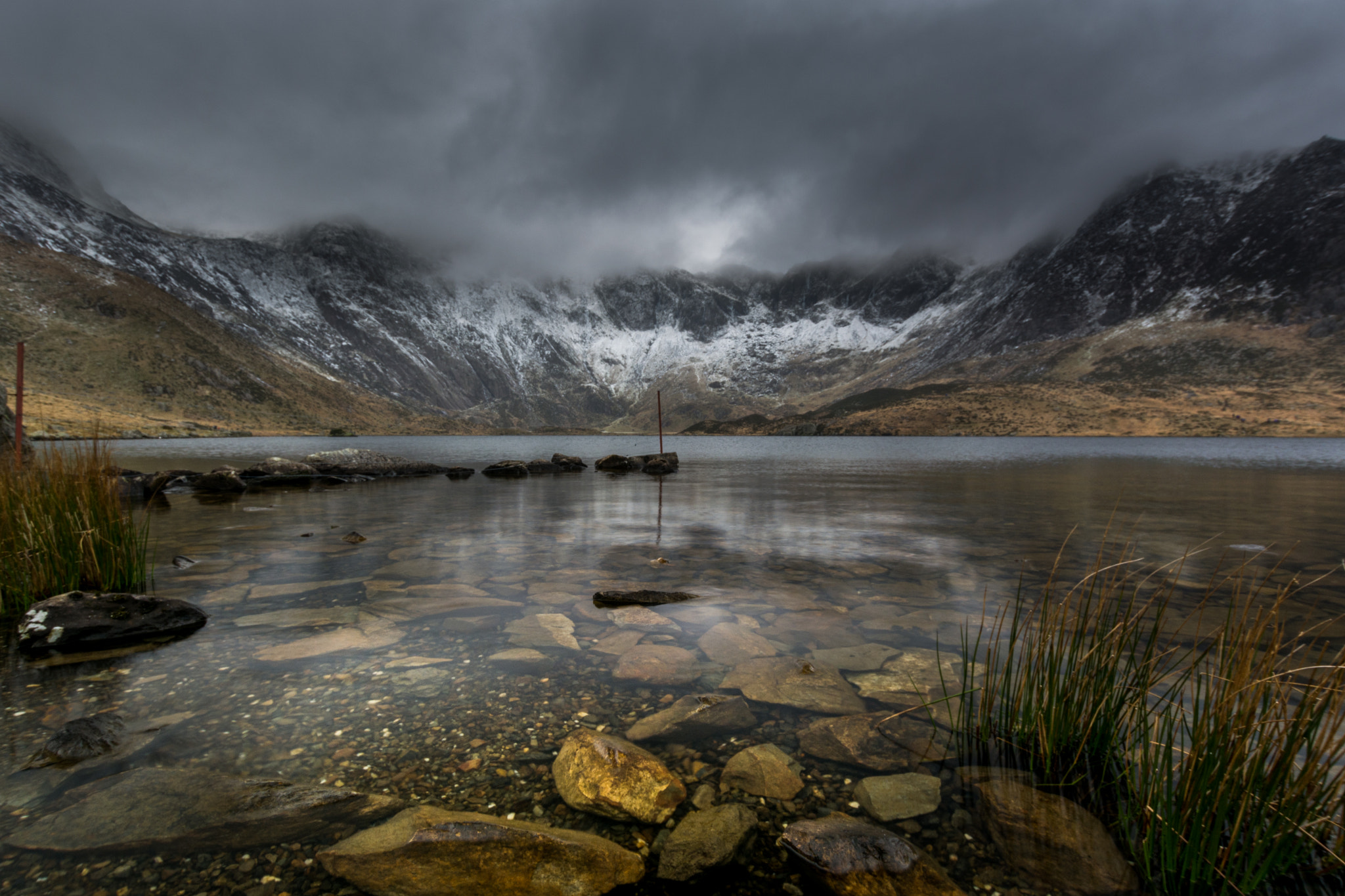 Nikon D5200 + Sigma 10-20mm F3.5 EX DC HSM sample photo. Llyn idwal drama photography