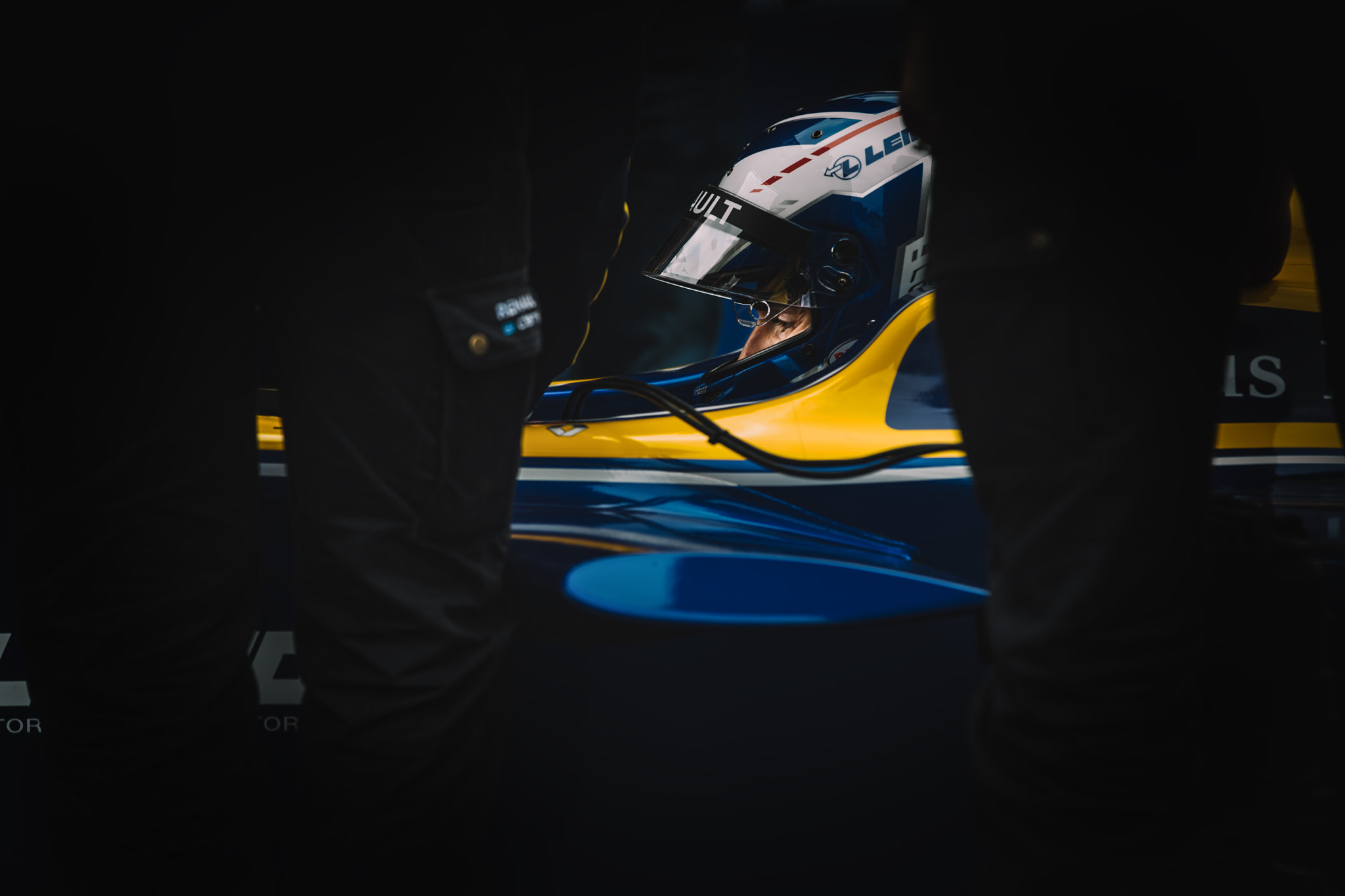 Canon EF 70-200mm F2.8L IS II USM sample photo. The racer photography