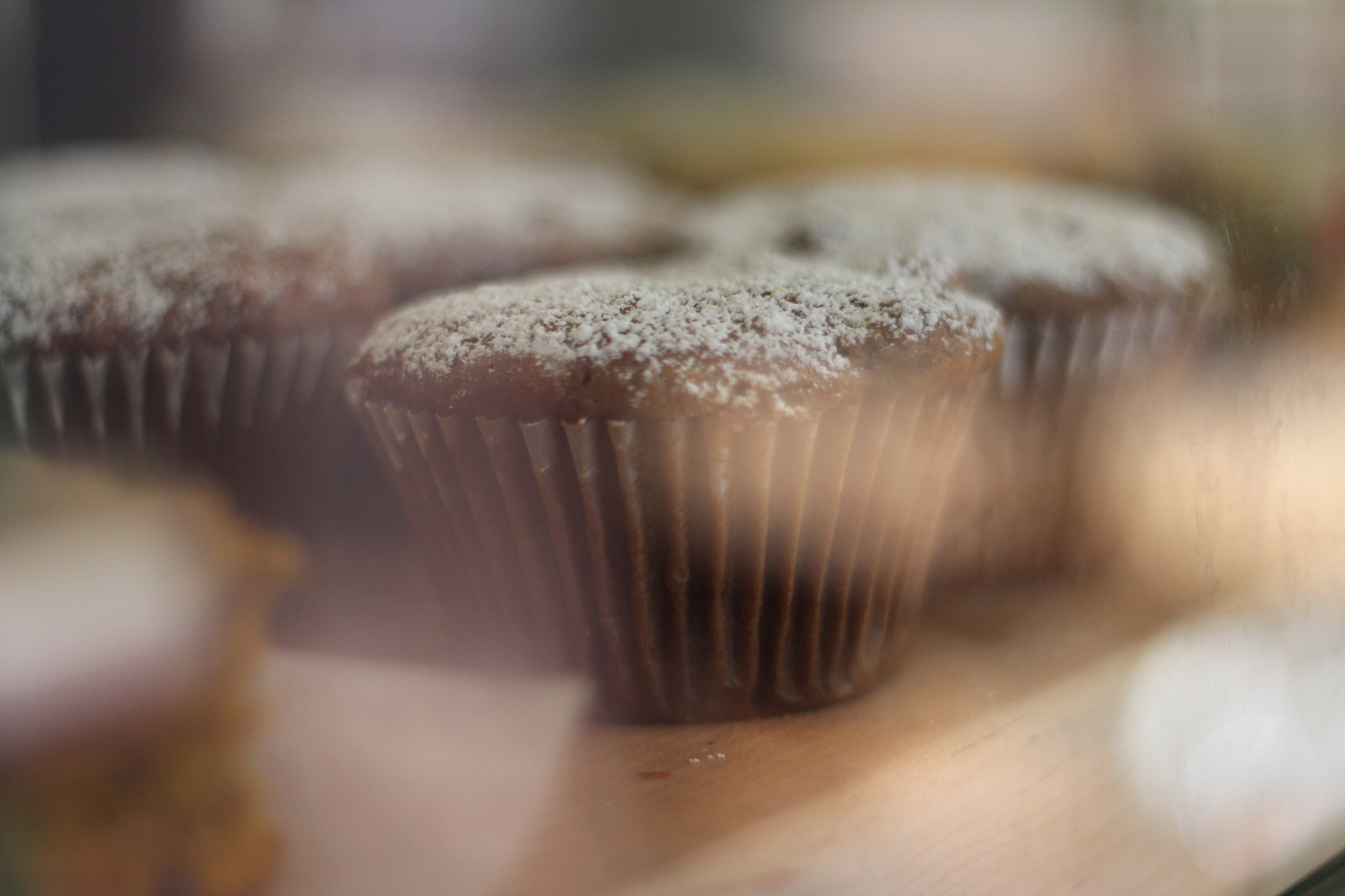Canon EOS 1200D (EOS Rebel T5 / EOS Kiss X70 / EOS Hi) sample photo. Freshly baked muffins photography