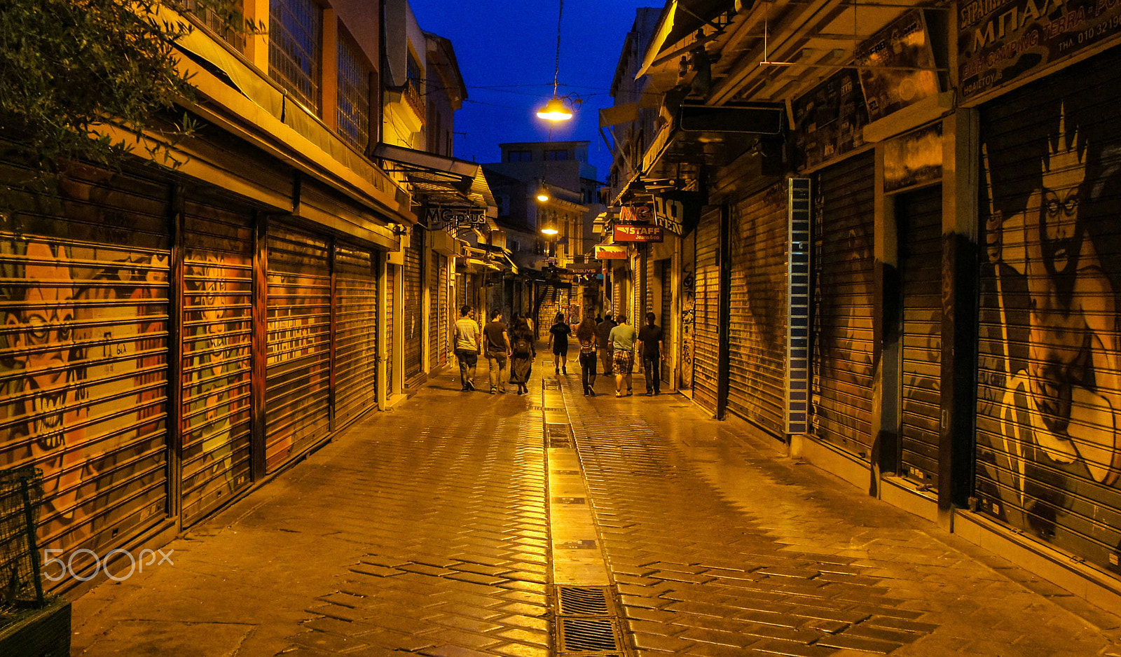 Sony Alpha NEX-C3 sample photo. Night walk, athens 20 photography