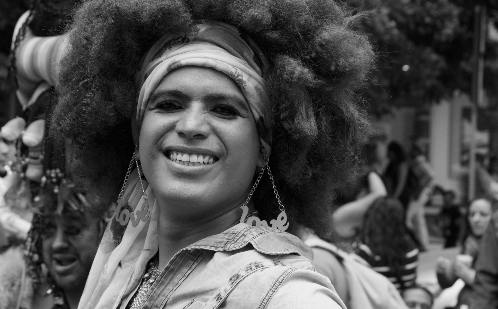 Canon EOS 750D (EOS Rebel T6i / EOS Kiss X8i) sample photo. Rostros de la marcha gay 2016 photography