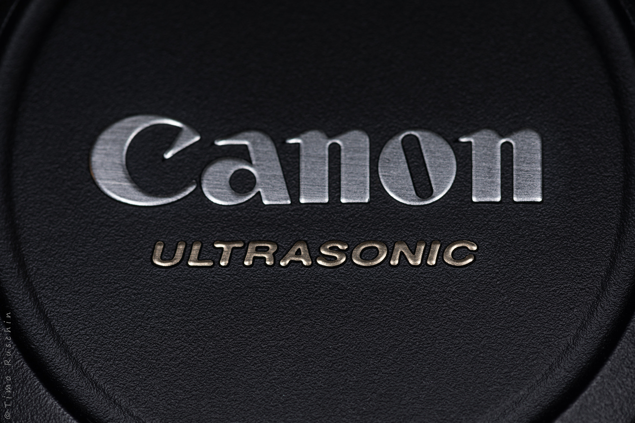 Canon EOS 5D Mark IV + Canon EF 100mm F2.8 Macro USM sample photo. Lens-cap photography