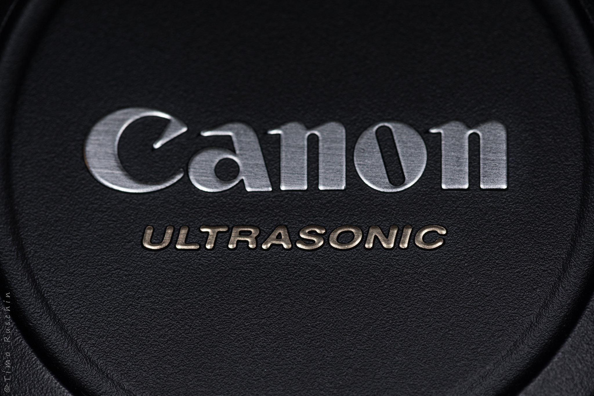 Canon EF 100mm F2.8 Macro USM sample photo. Lens-cap photography