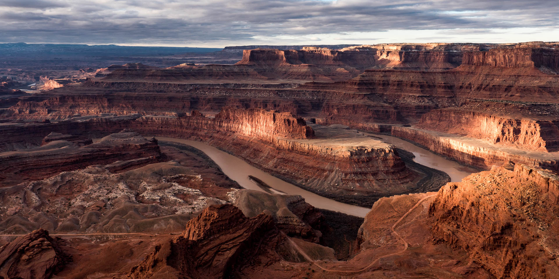 Panasonic Lumix DMC-GH4 sample photo. Winter canyon lands photography