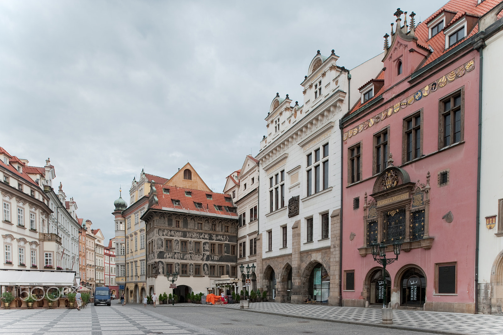 Nikon D700 + Nikon PC-E Nikkor 24mm F3.5D ED Tilt-Shift sample photo. Old town square photography